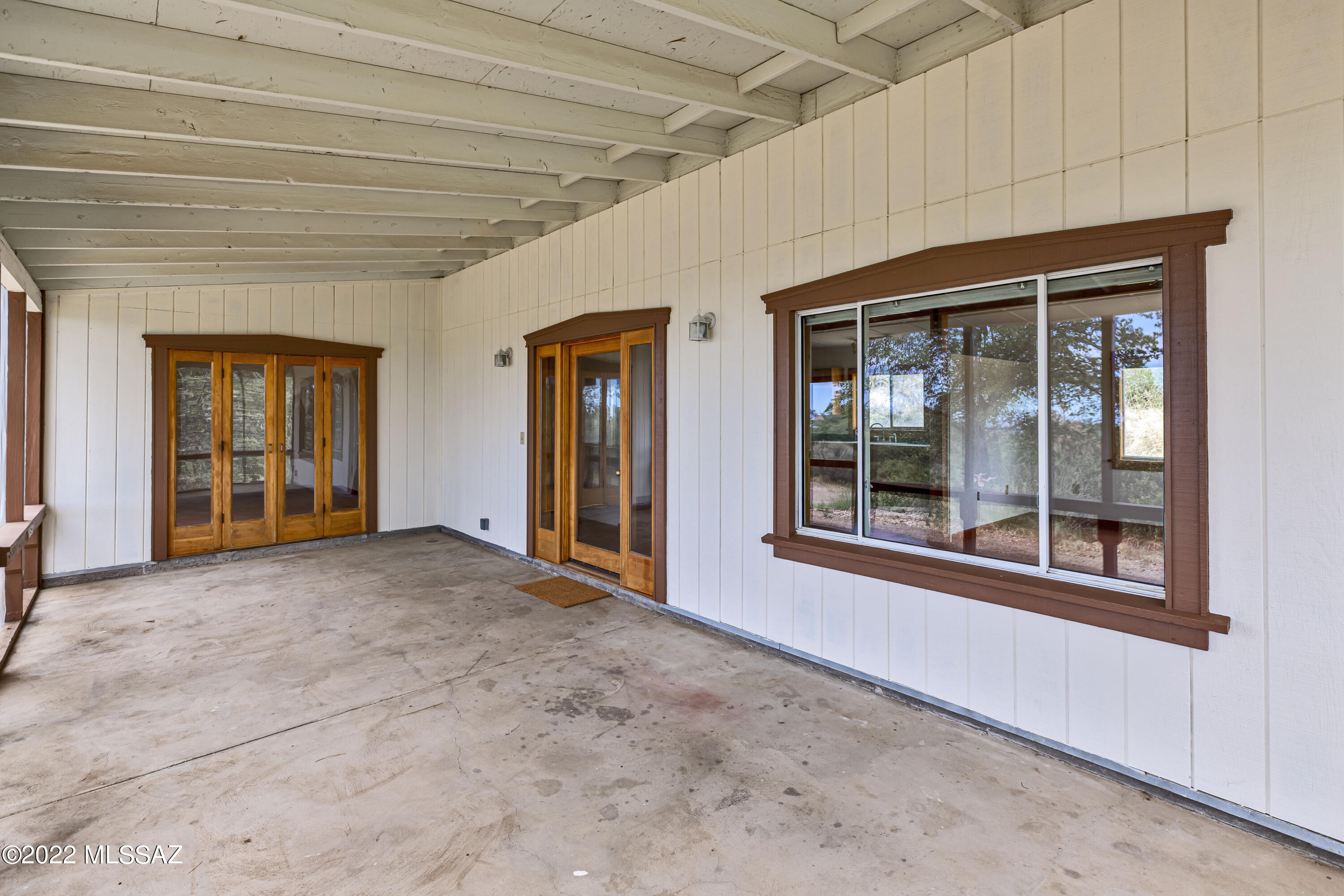 149 N Cedar Ridge Drive