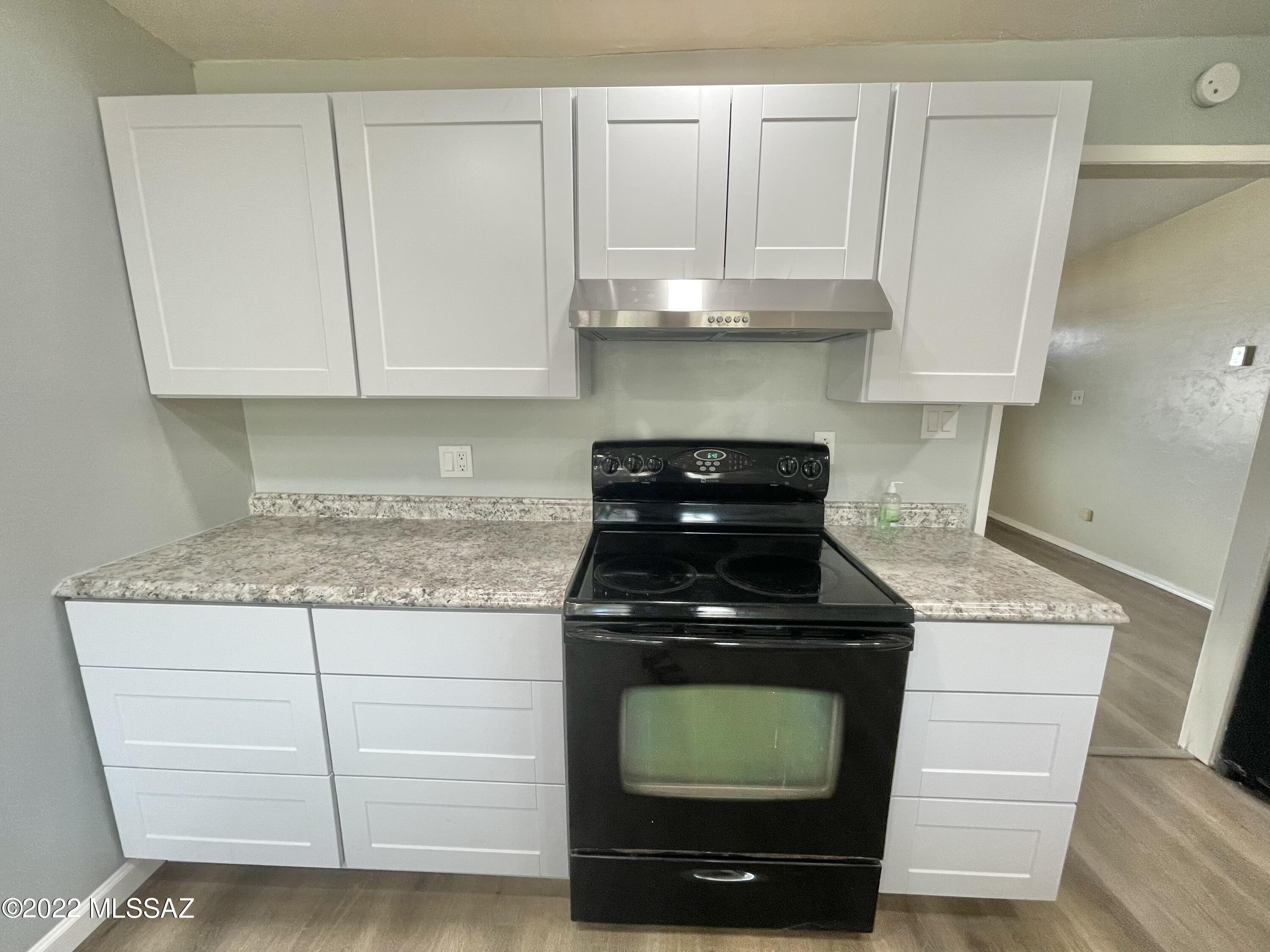 114 W Webb Drive