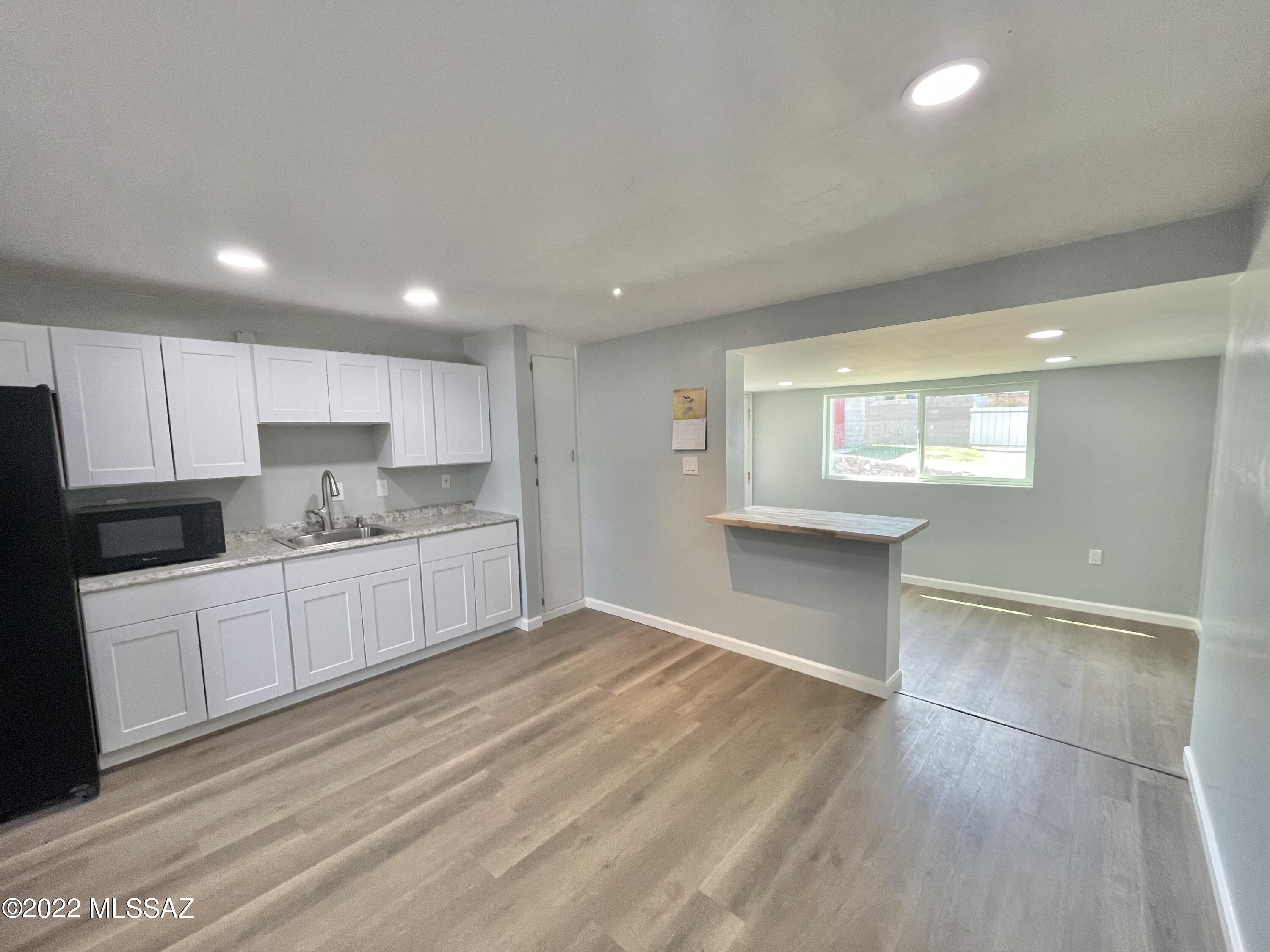 114 W Webb Drive