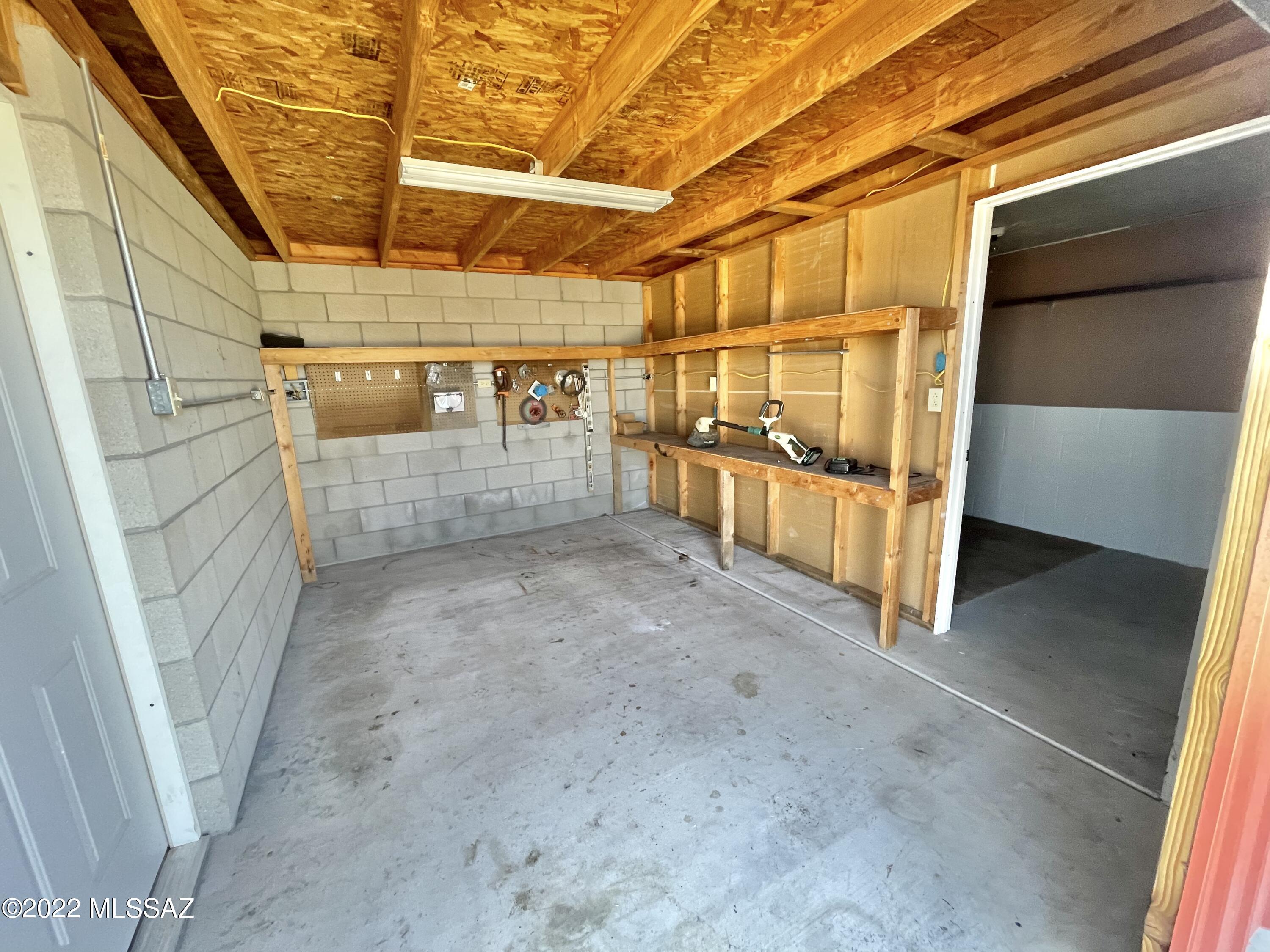 114 W Webb Drive