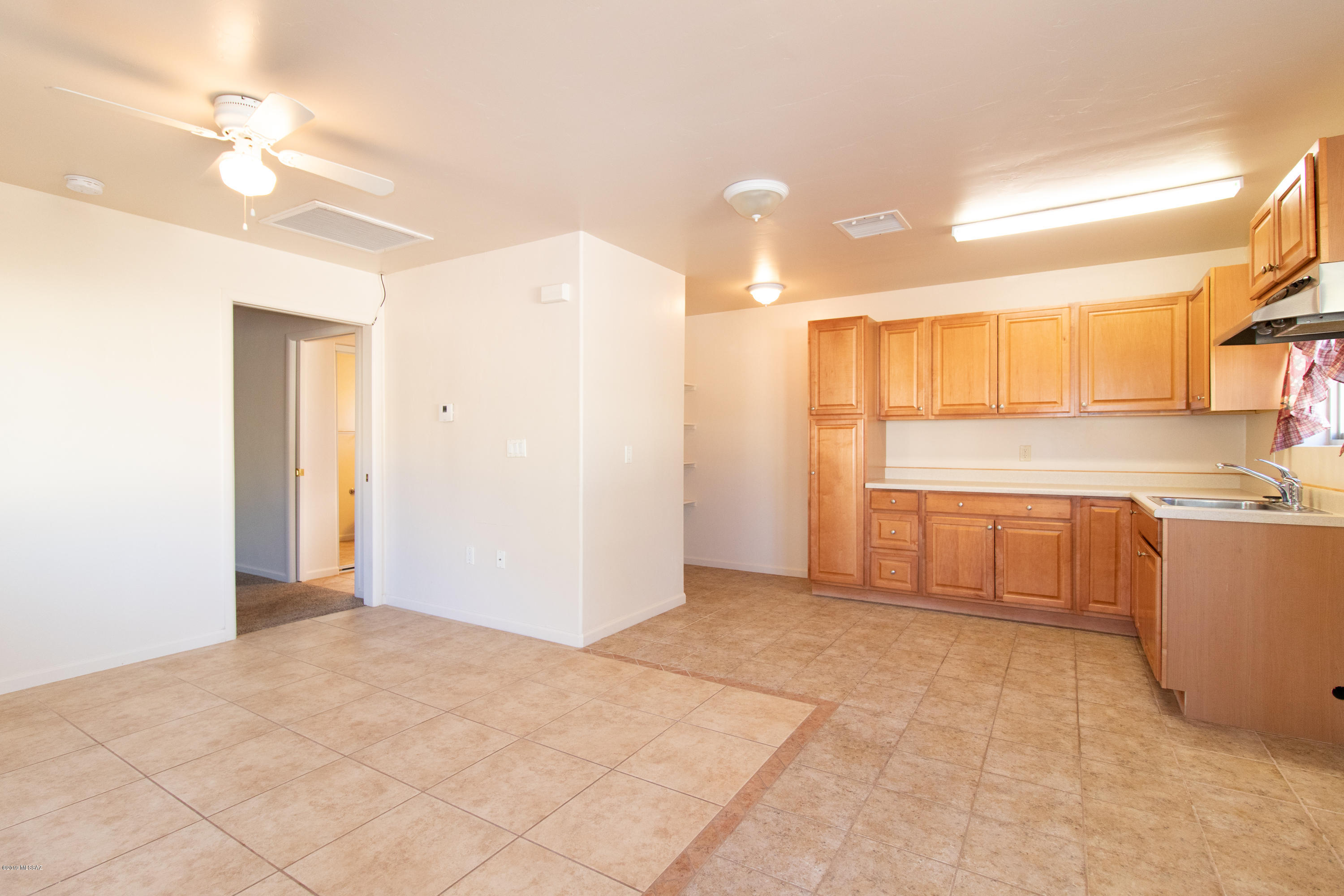 2145 W Paseo Redondo