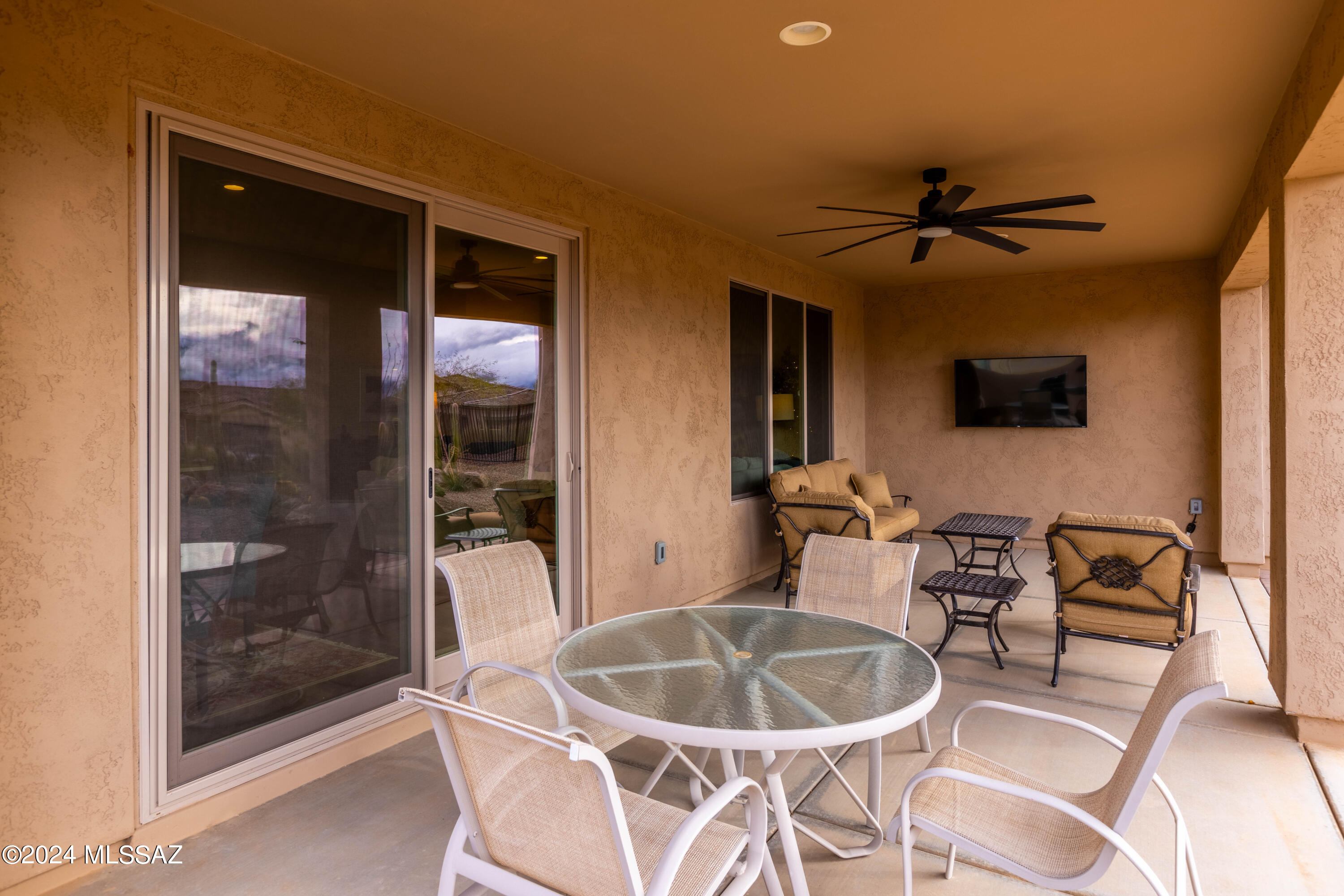 61711 E Dead Wood Trail