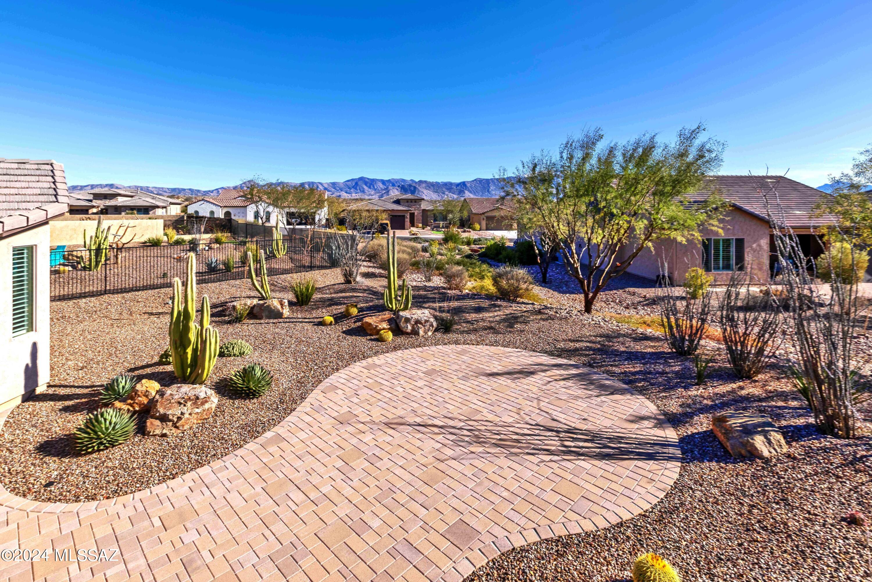 61711 E Dead Wood Trail