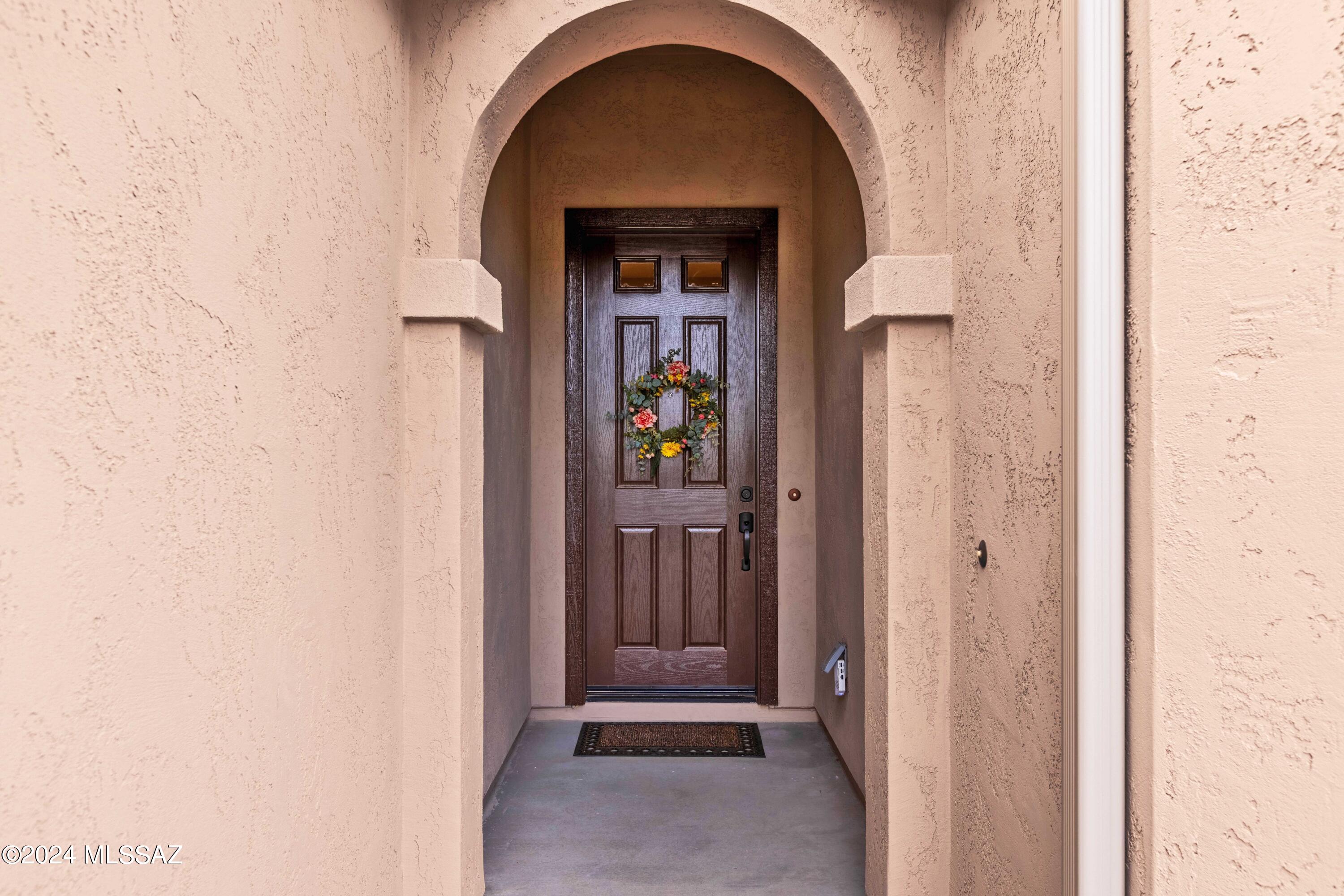 61711 E Dead Wood Trail