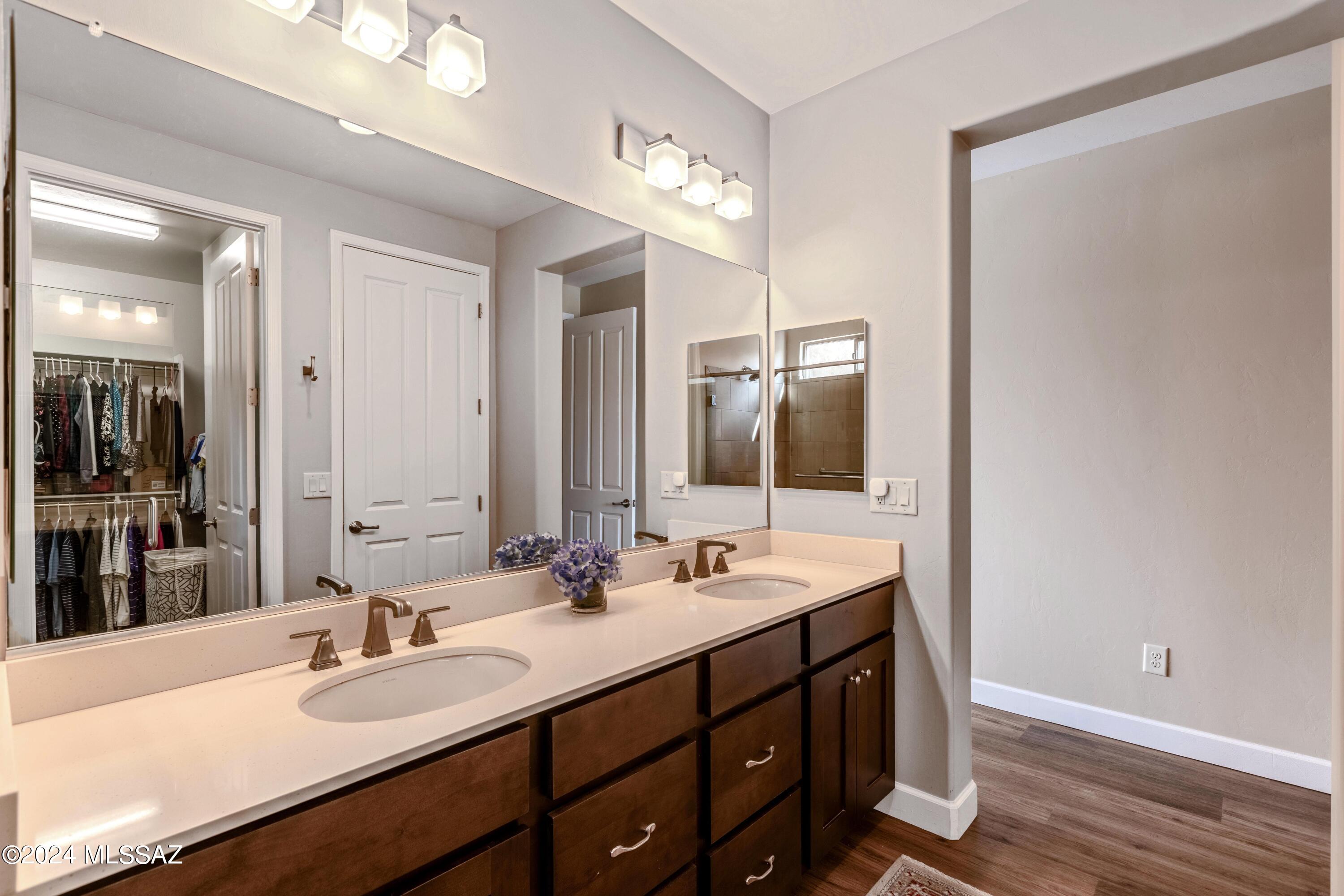 61711 E Dead Wood Trail