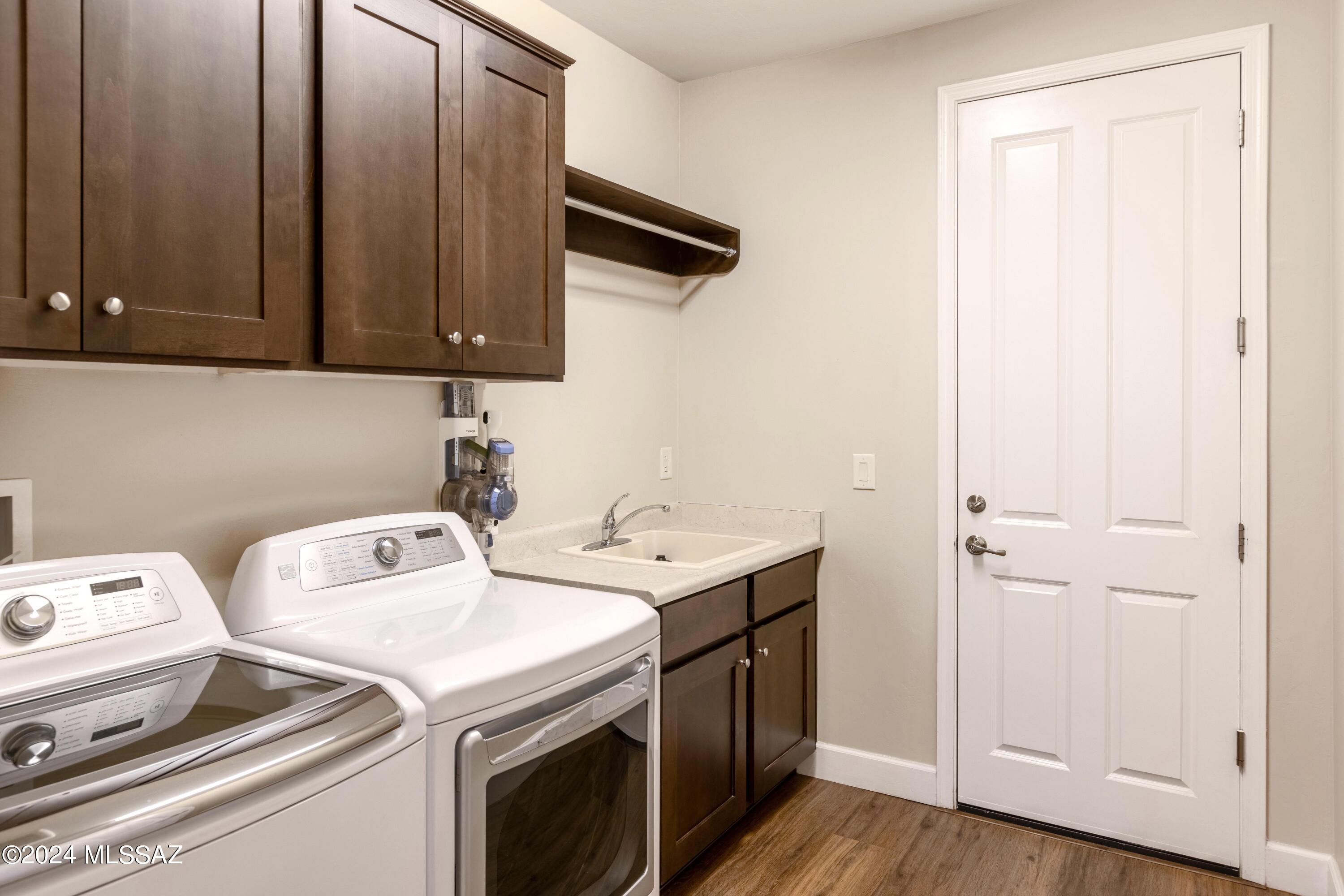 61711 E Dead Wood Trail