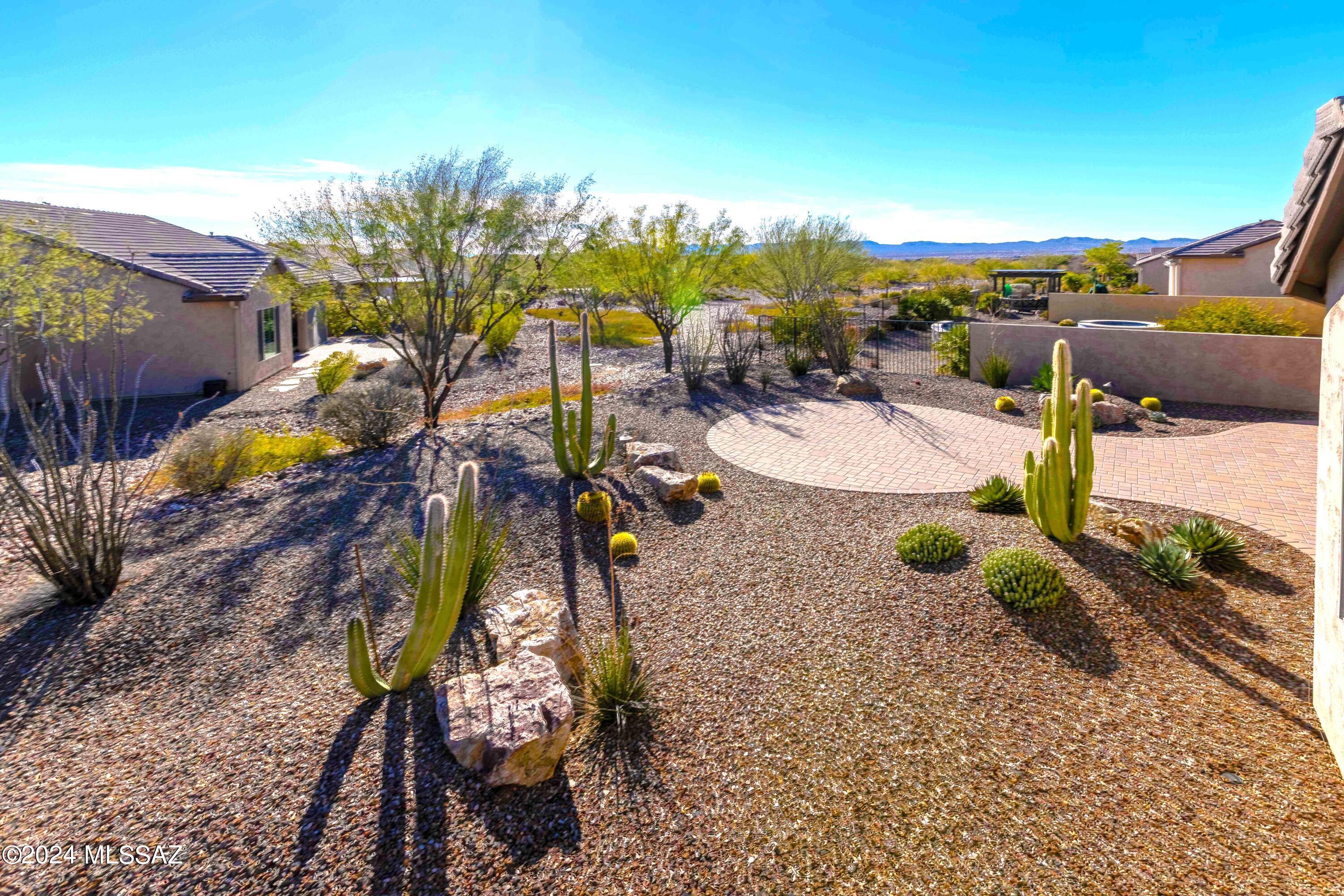 61711 E Dead Wood Trail