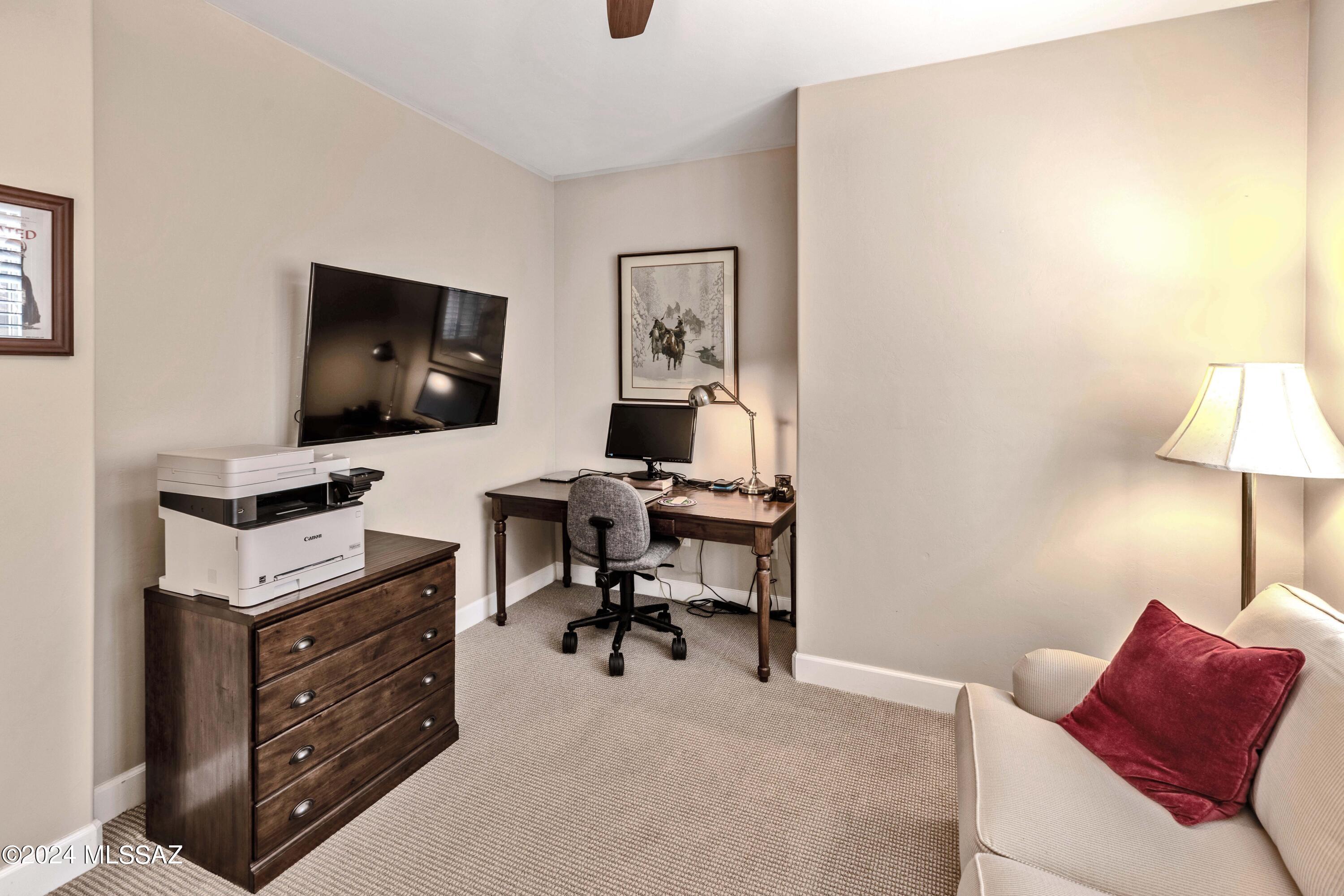 61711 E Dead Wood Trail