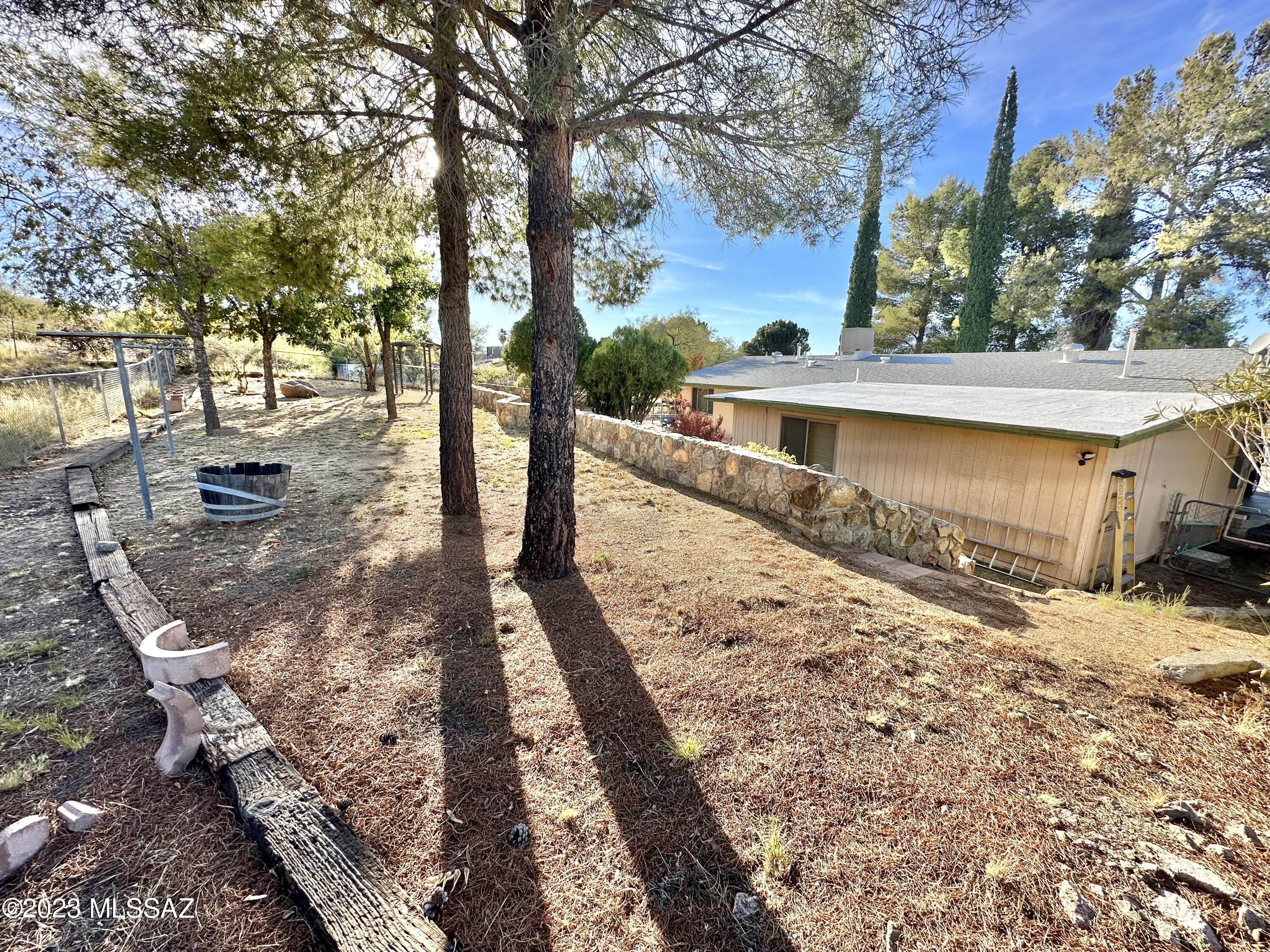 1905 W Paseo Redondo