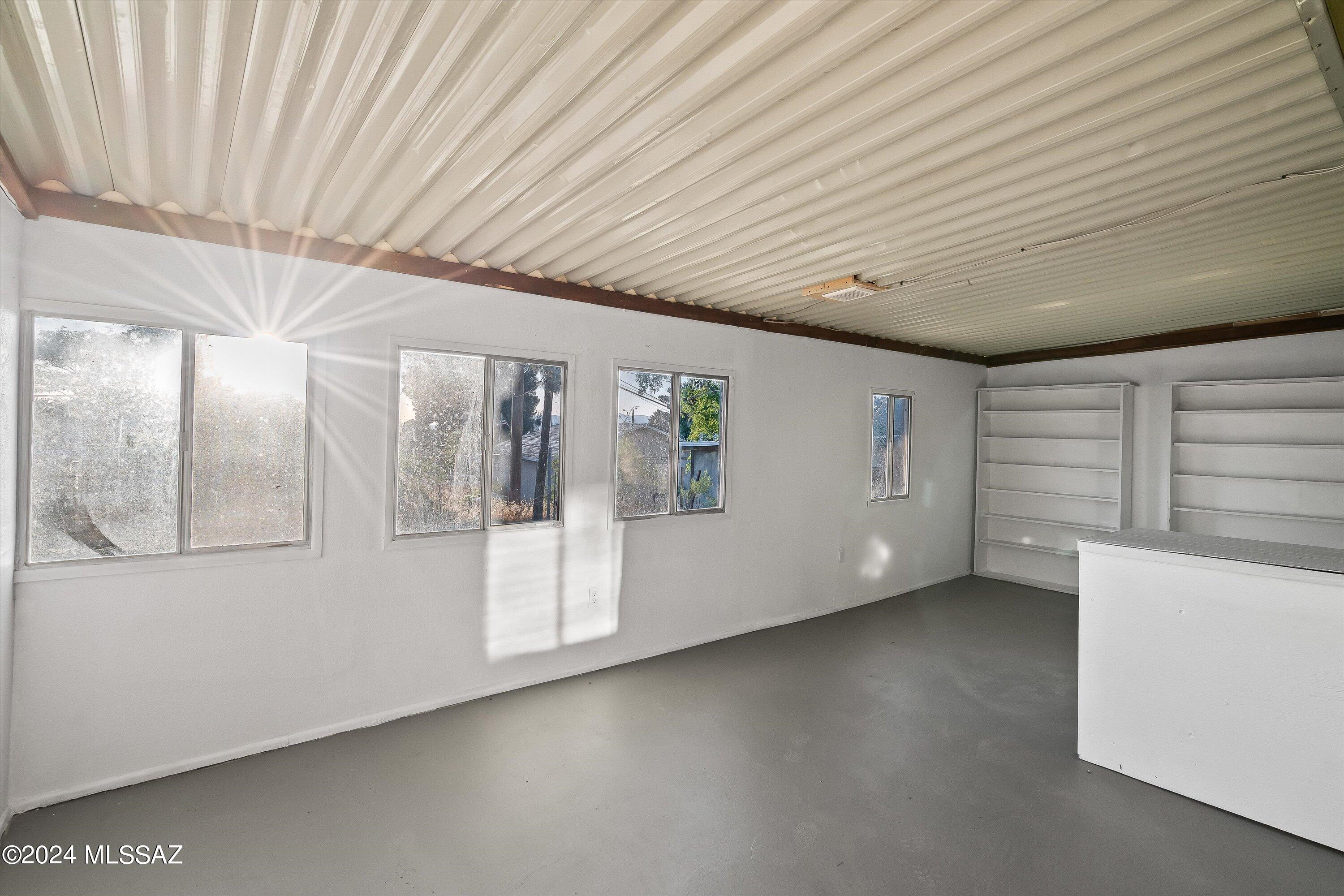 1550 N Calle Coruna
