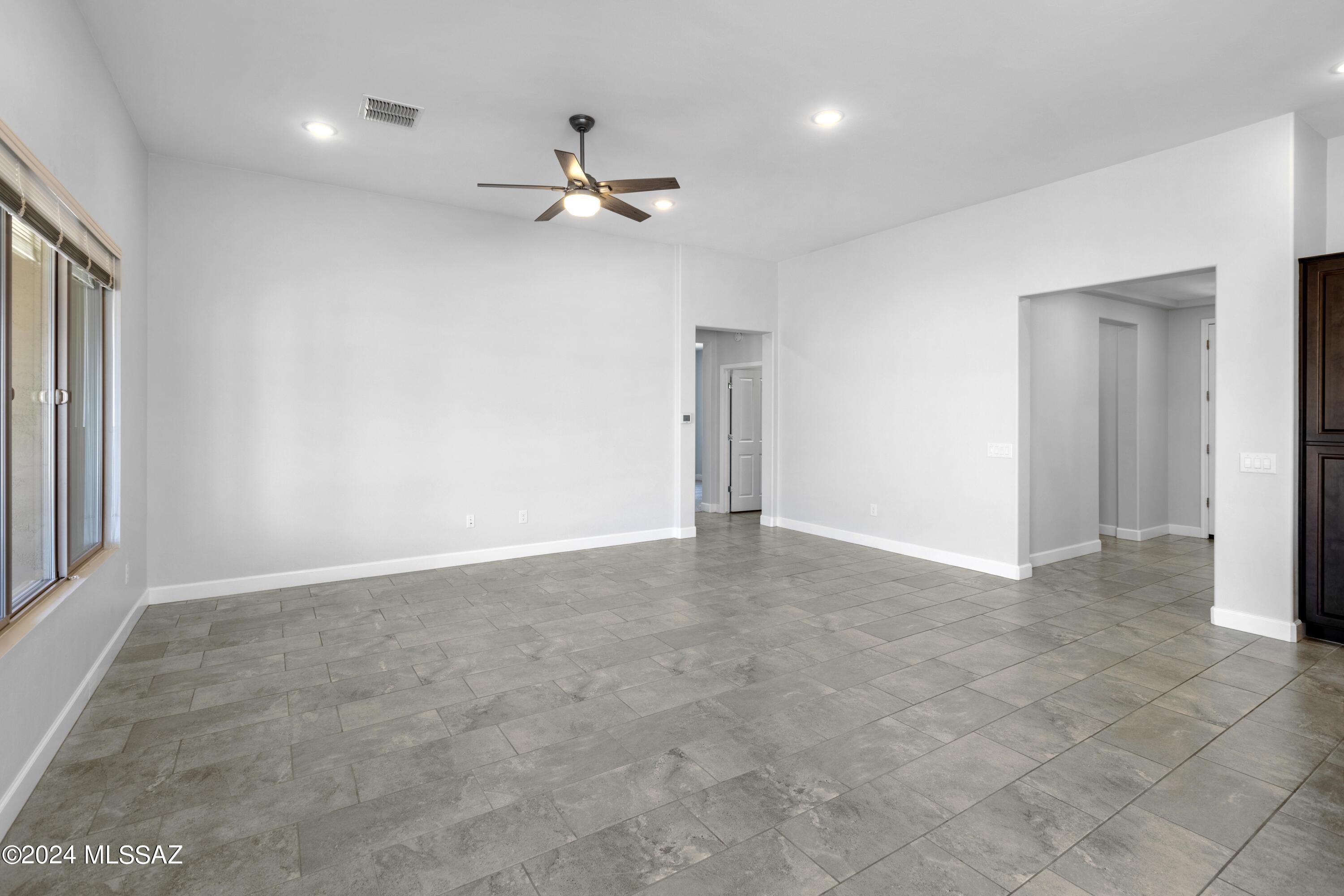 59984 E Ankole Drive