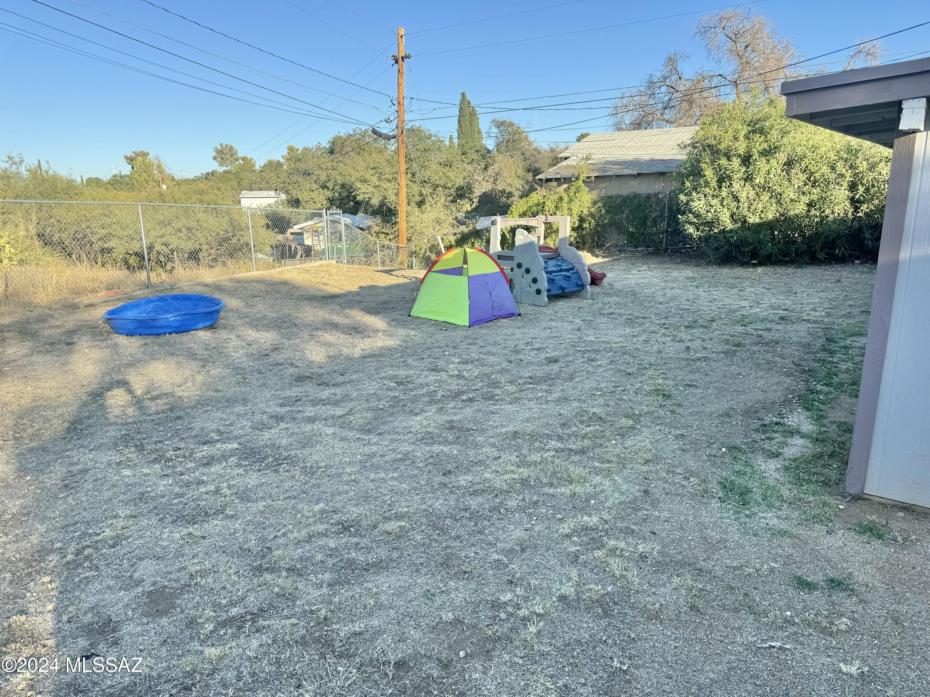 465 N Chaparral Street