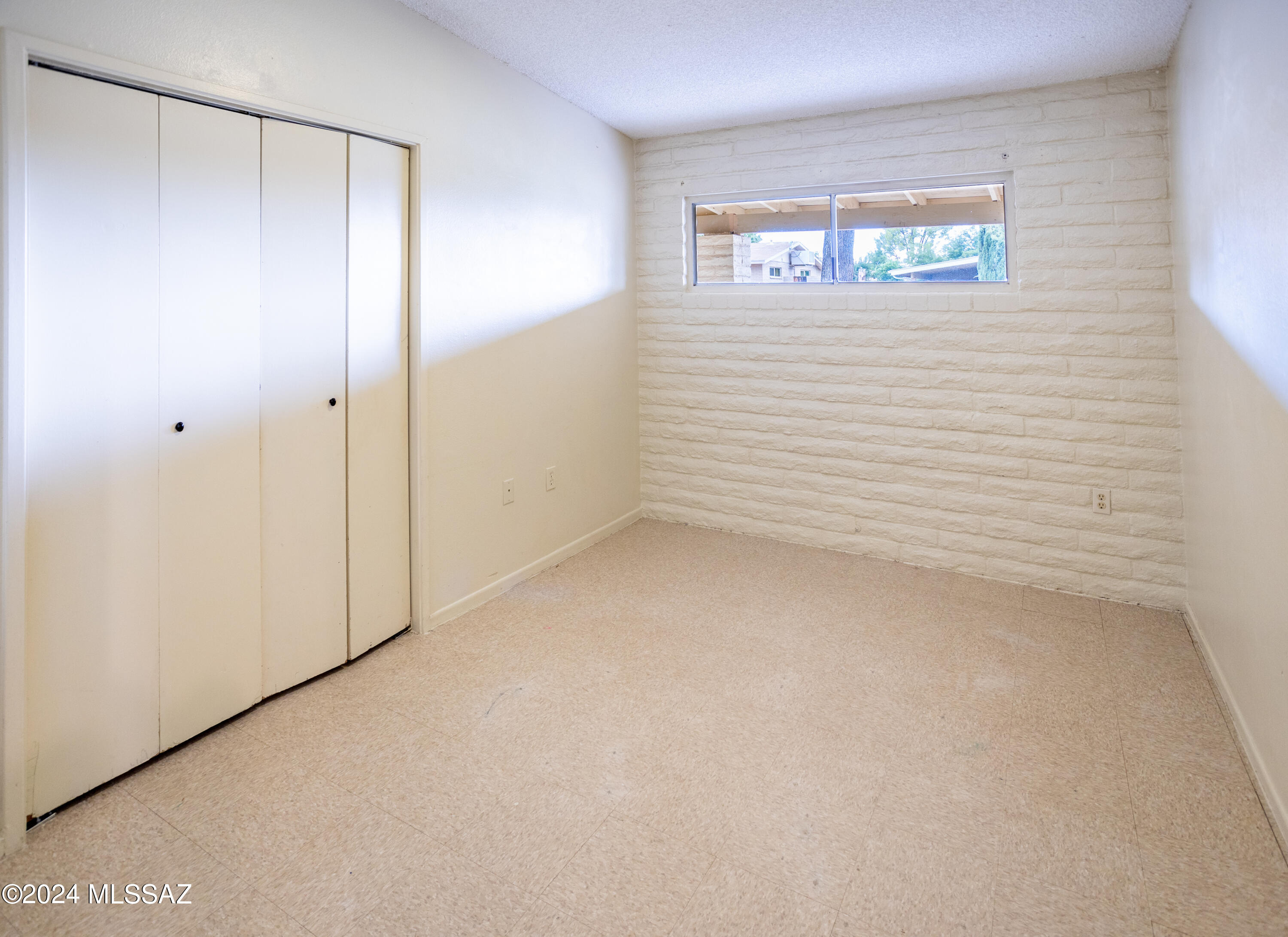 206 E Avenue H Avenue