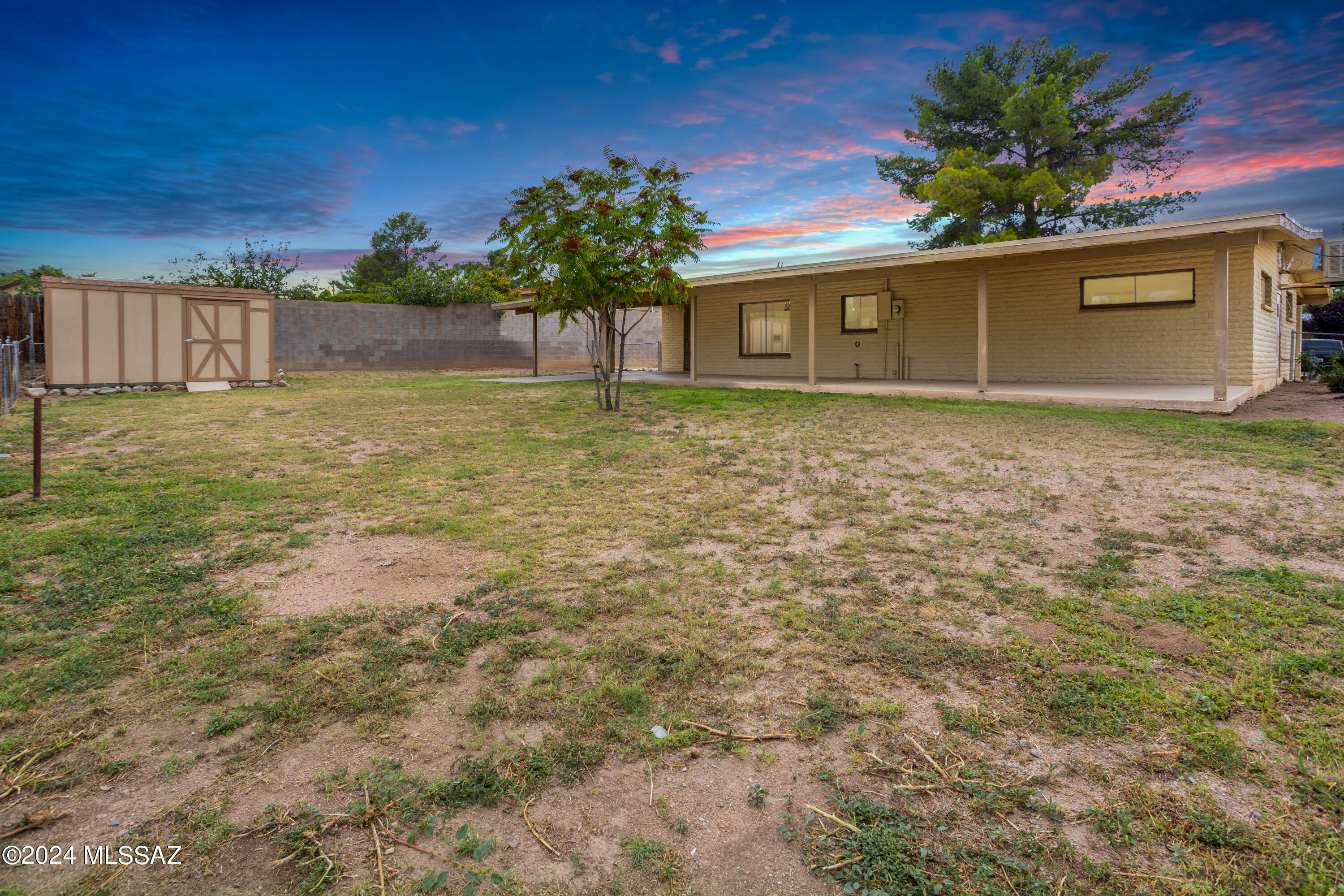 206 E Avenue H Avenue