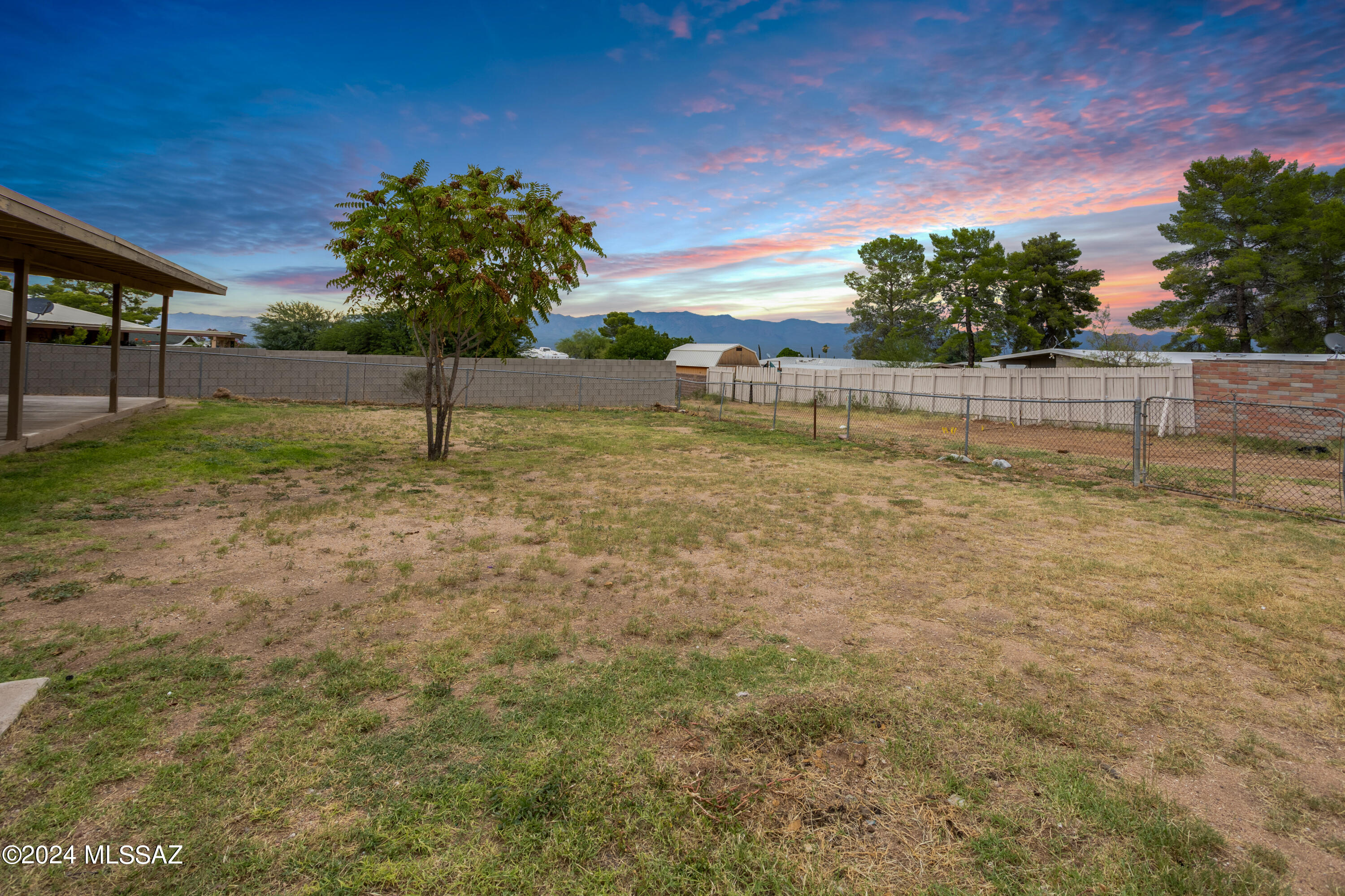 206 E Avenue H Avenue