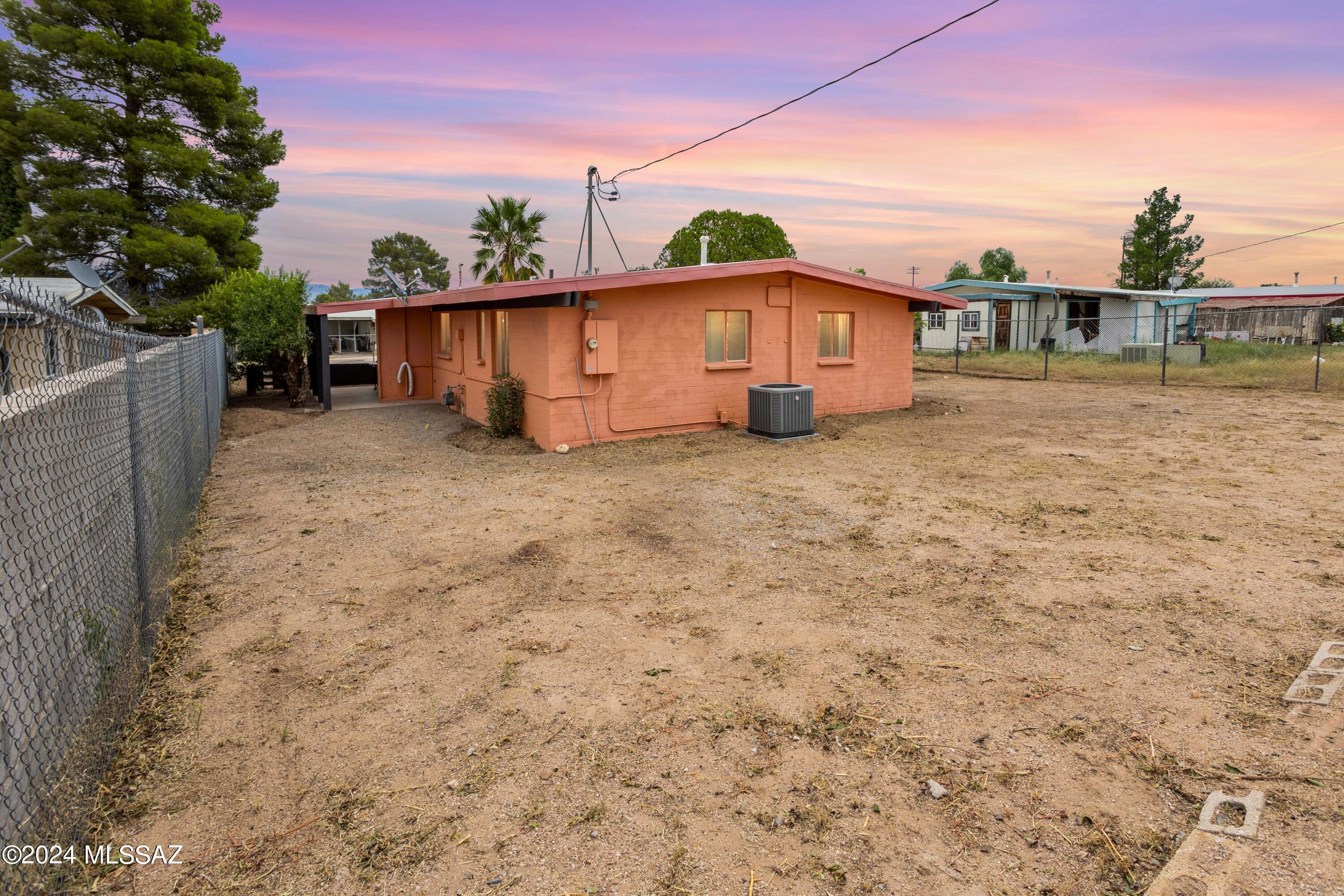 232 S Ave B