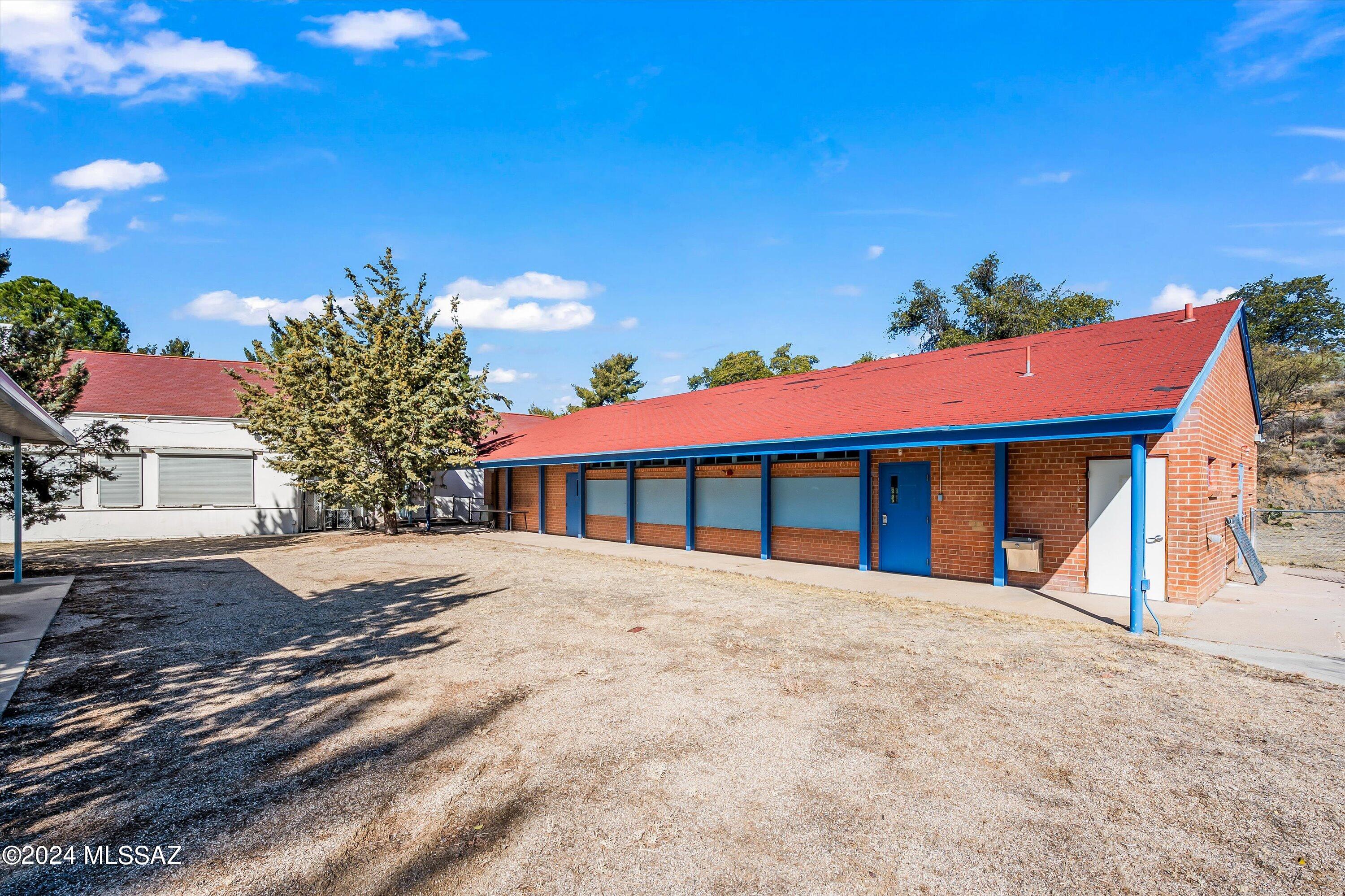 725 N Carpenter Drive