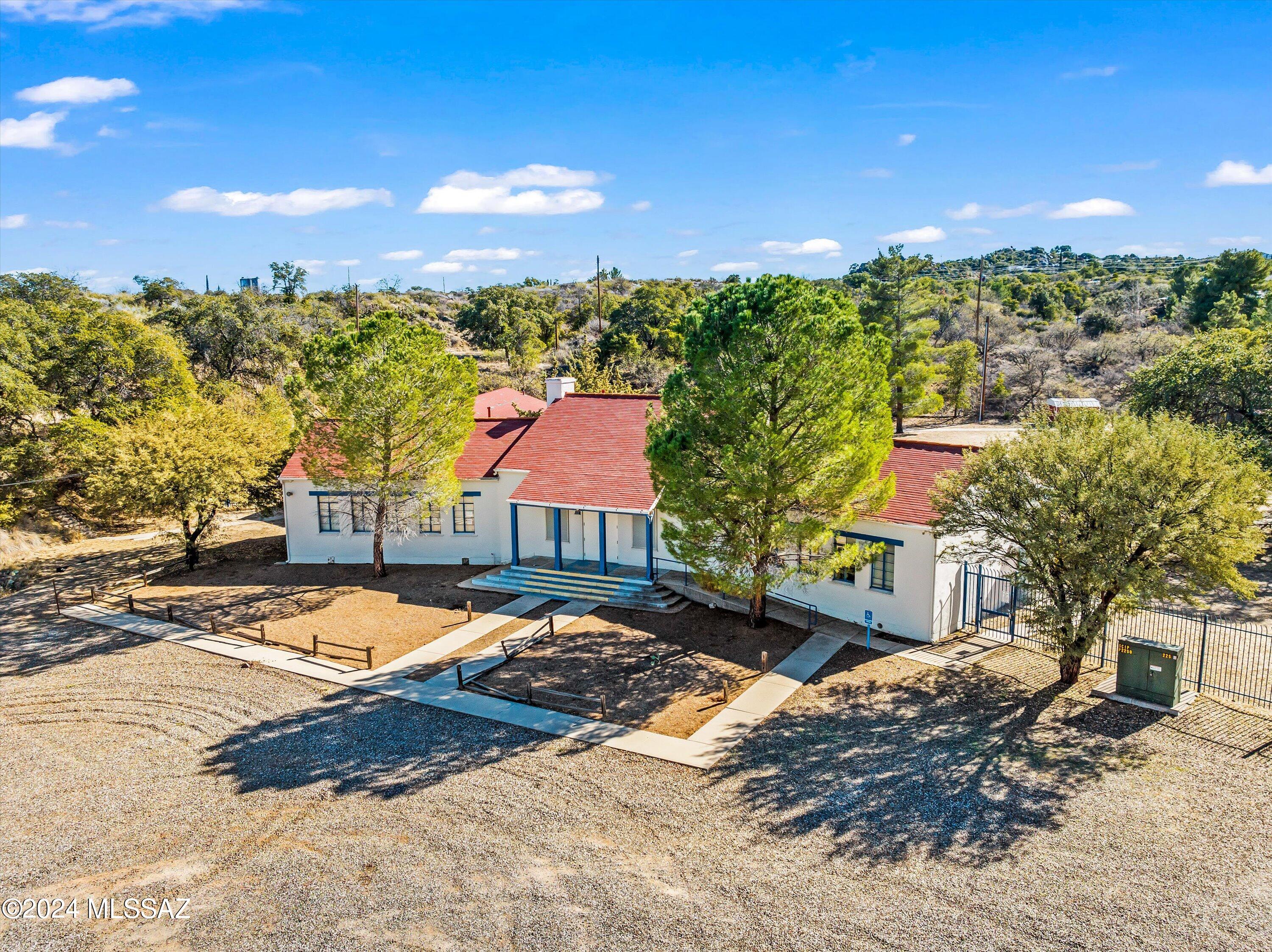 725 N Carpenter Drive