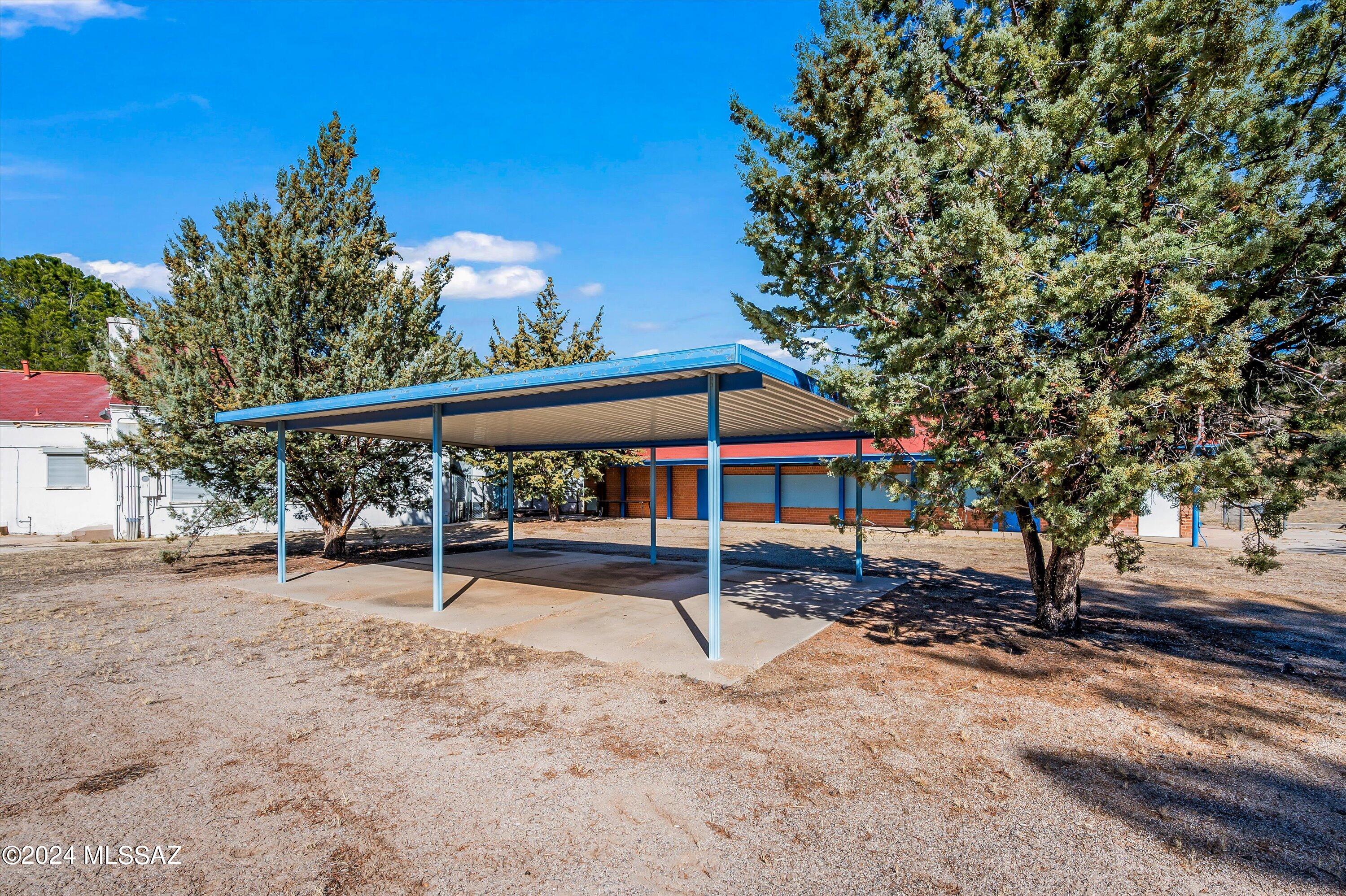 725 N Carpenter Drive