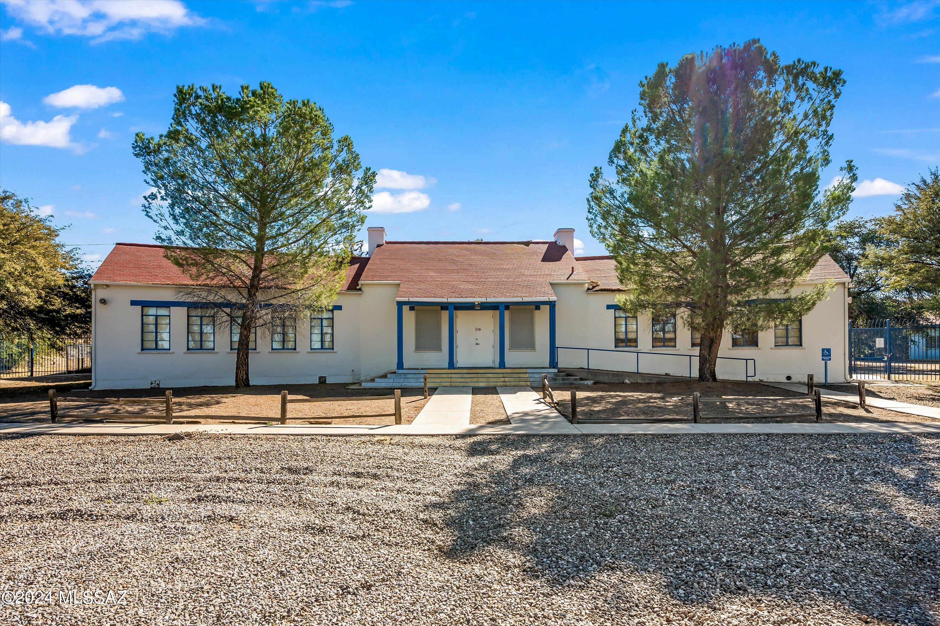 725 N Carpenter Drive