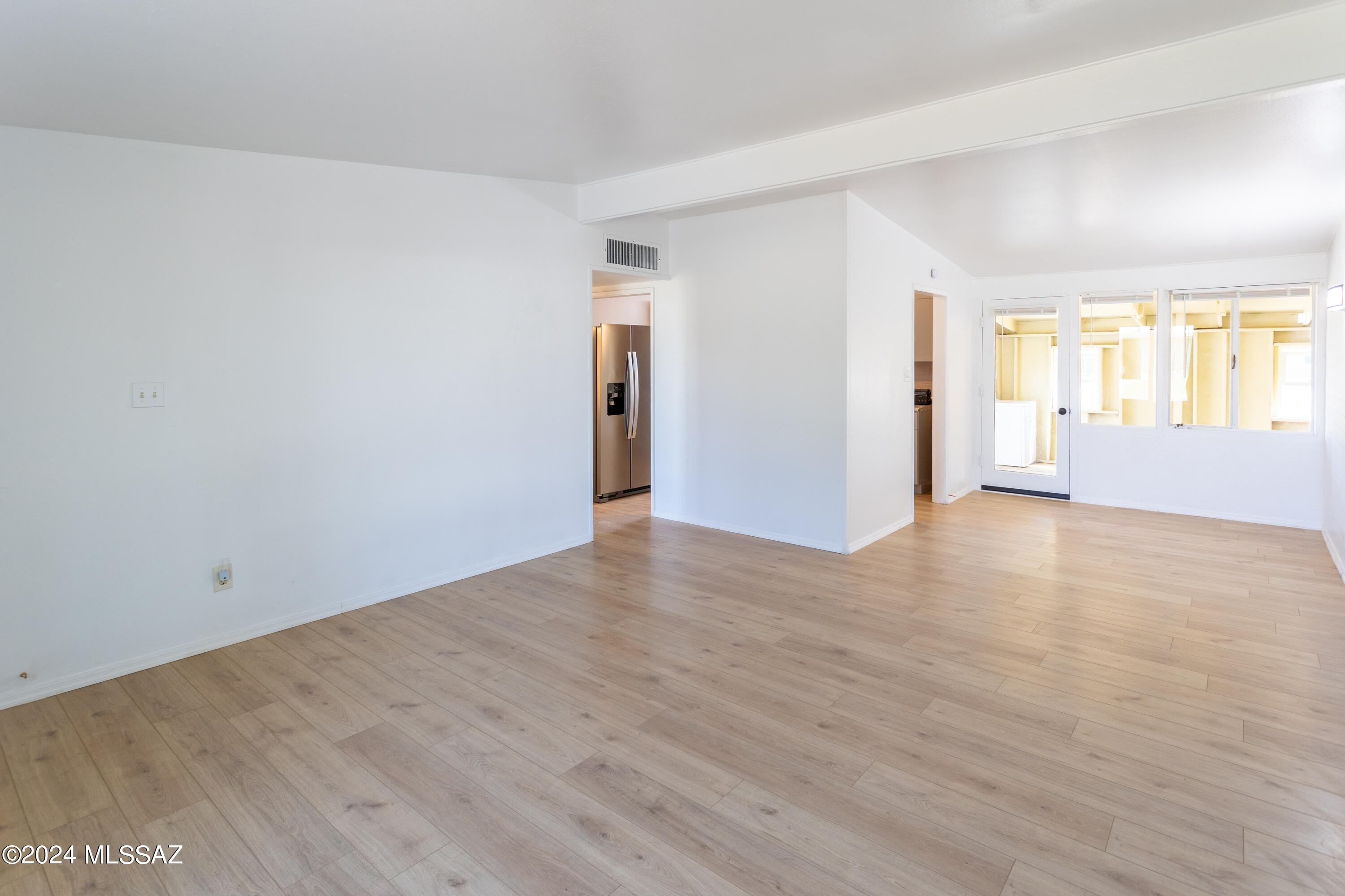 617 W 6th Avenue