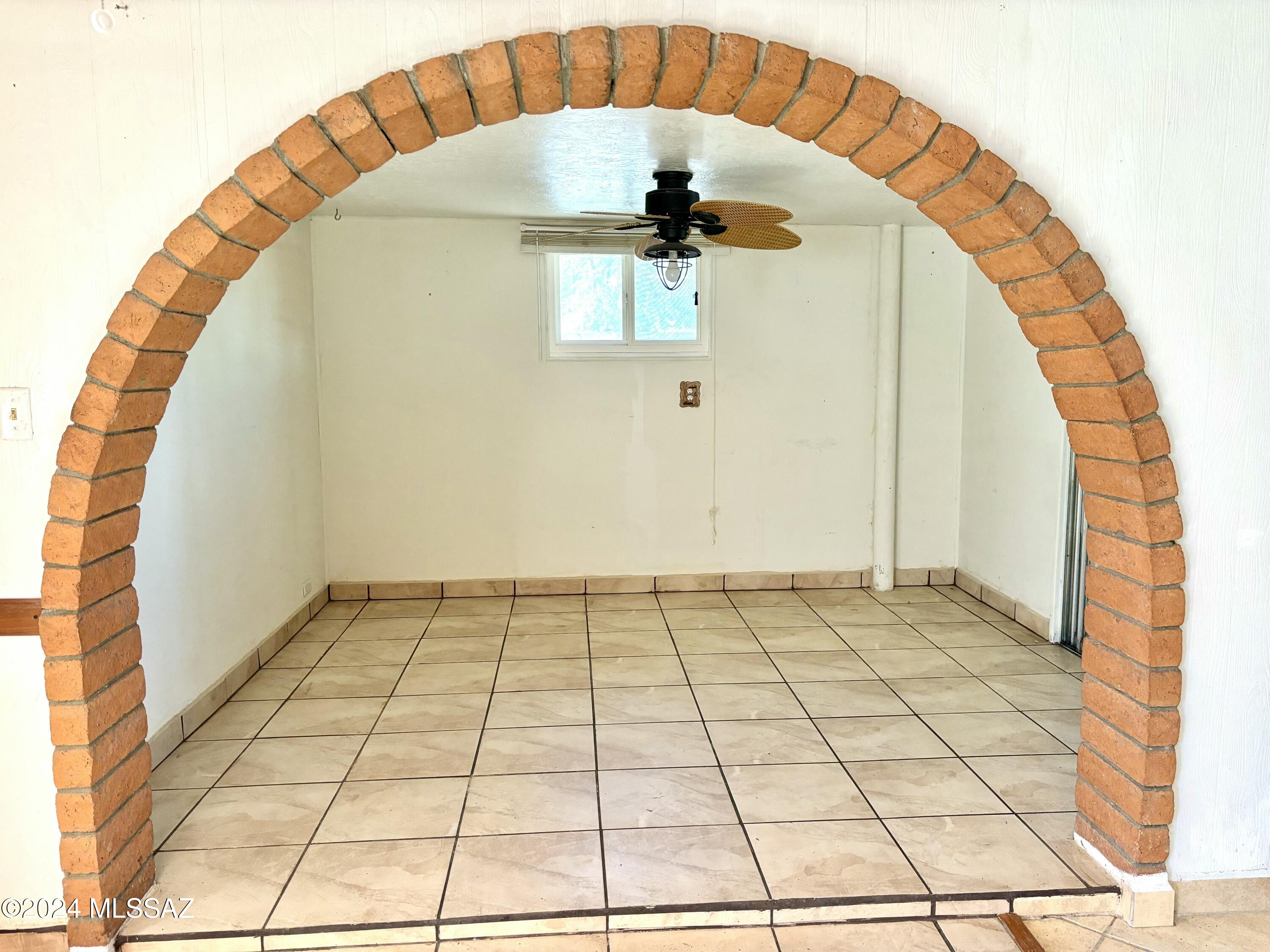 103 S Verdugo Pl & 110 E Copper St