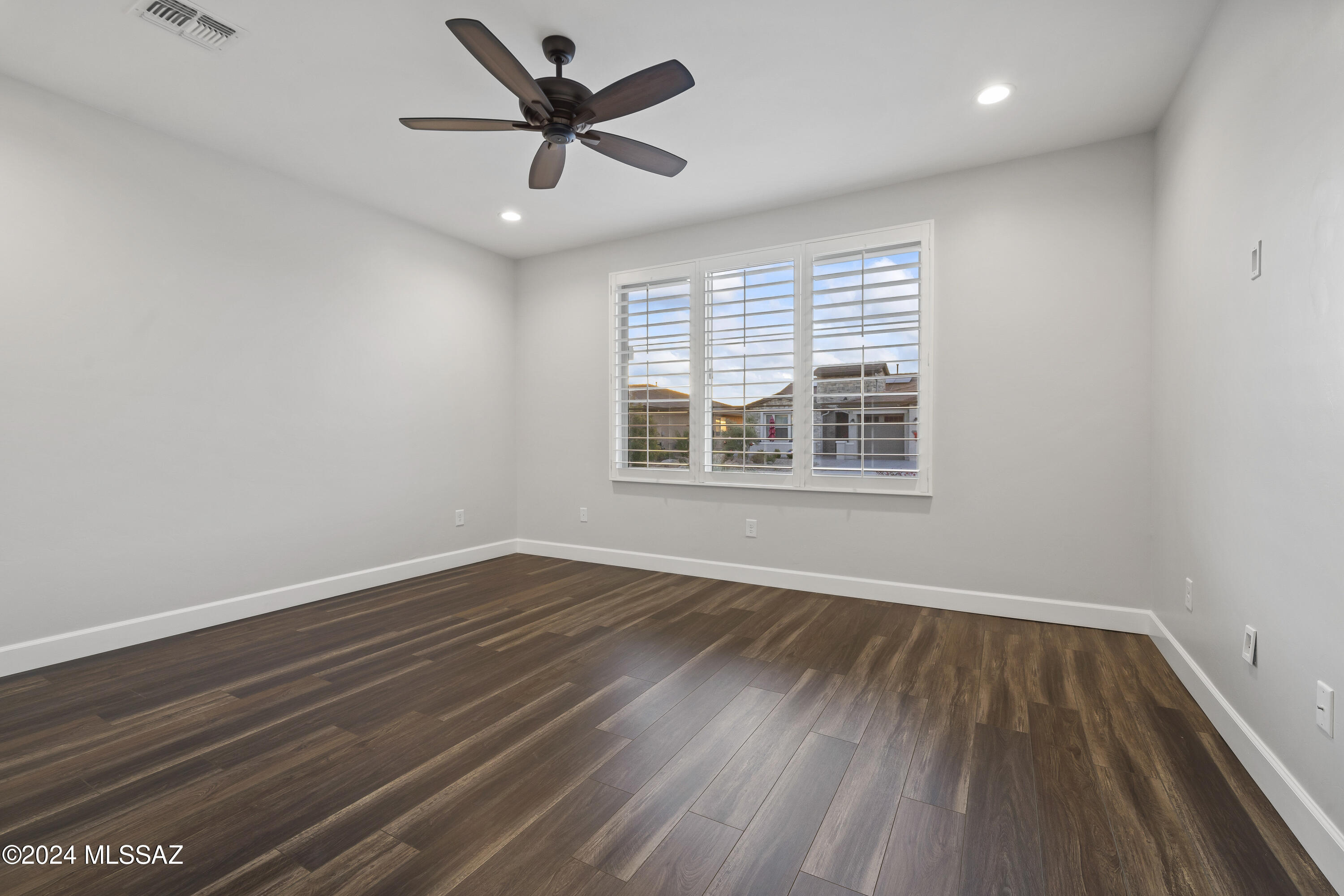32541 S Cattle Trail