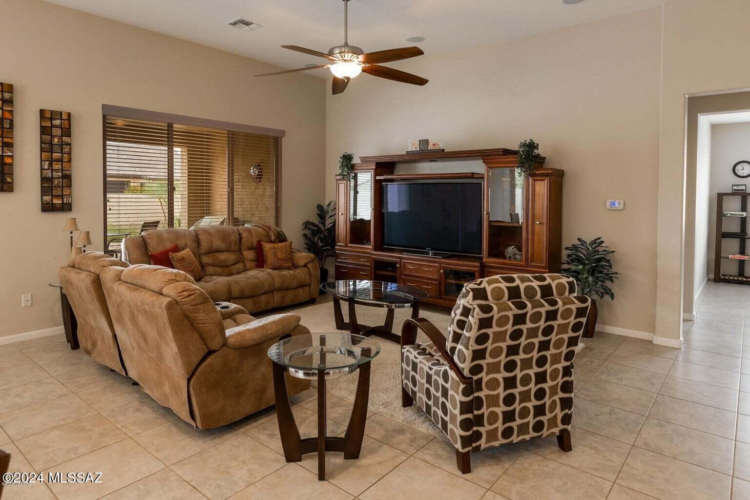60065 E Arroyo Vista Drive