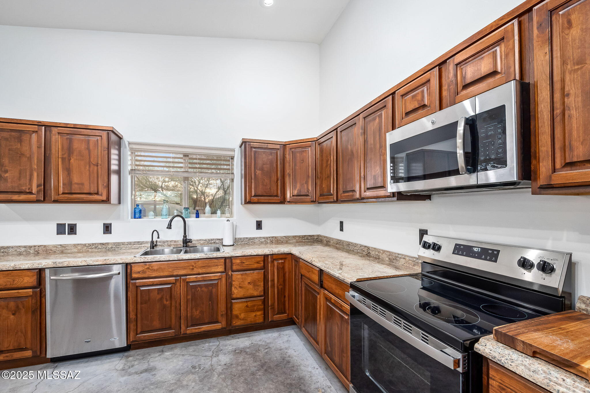 24570 S Sunburst Drive