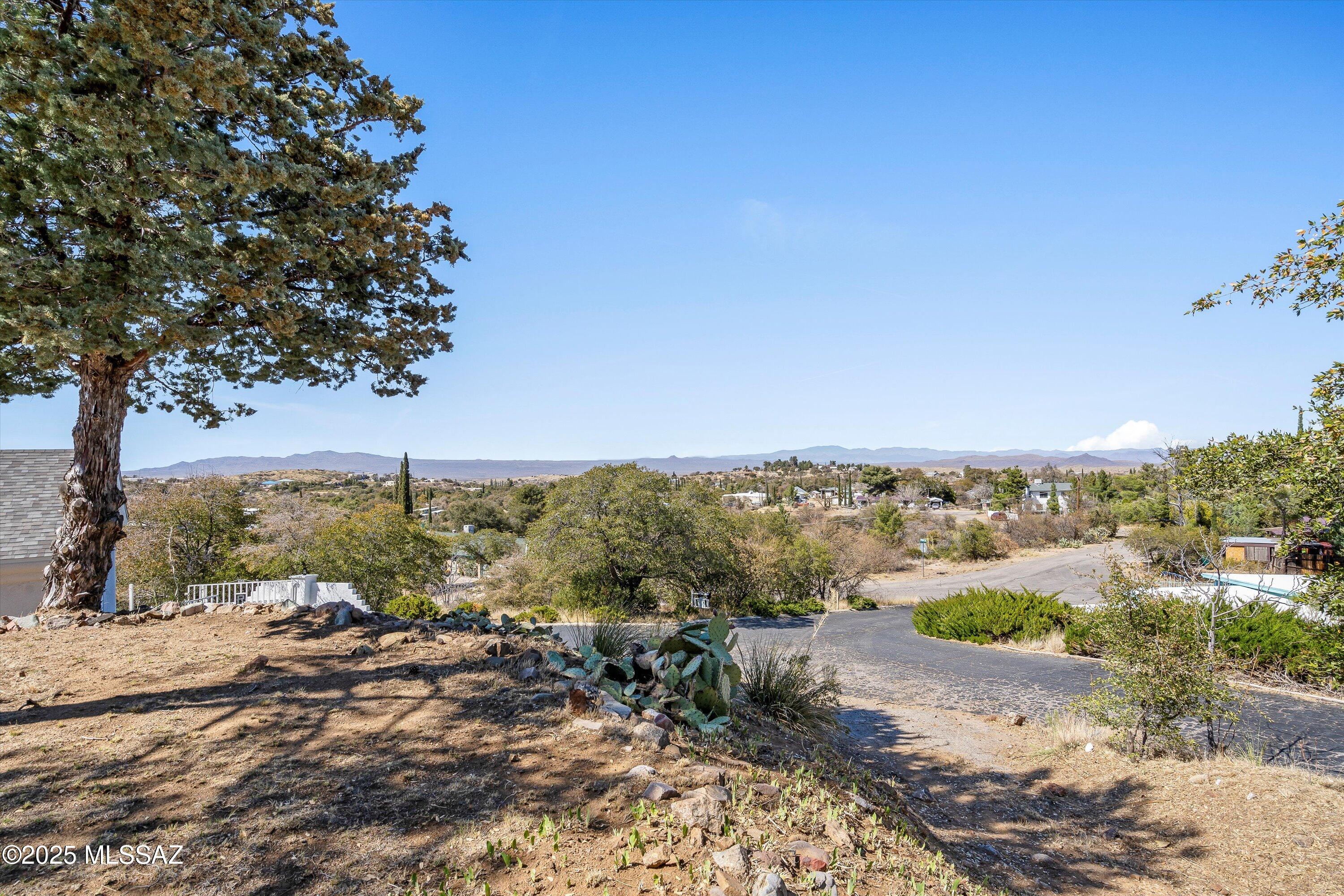 570 N Las Flores Drive