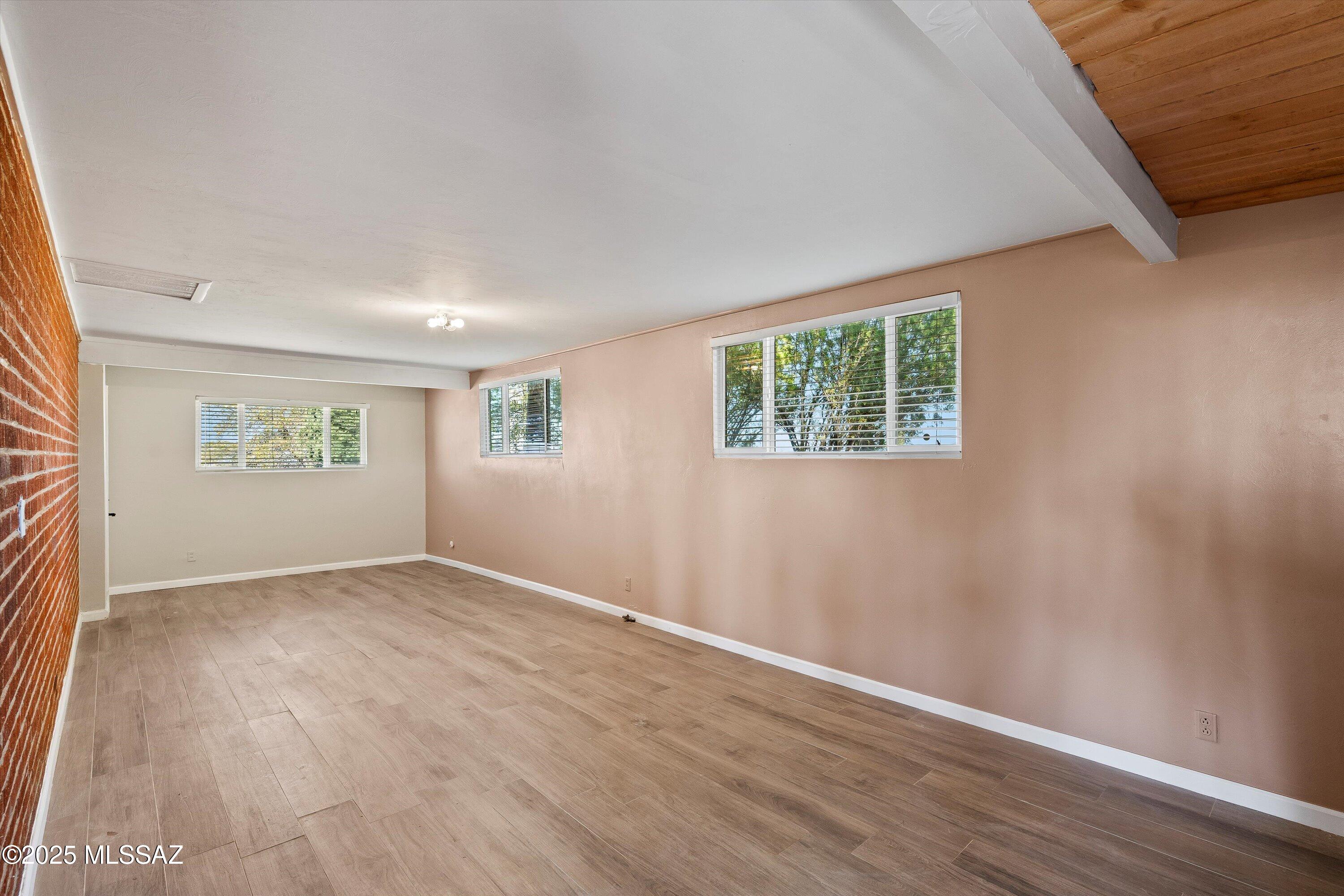 570 N Las Flores Drive