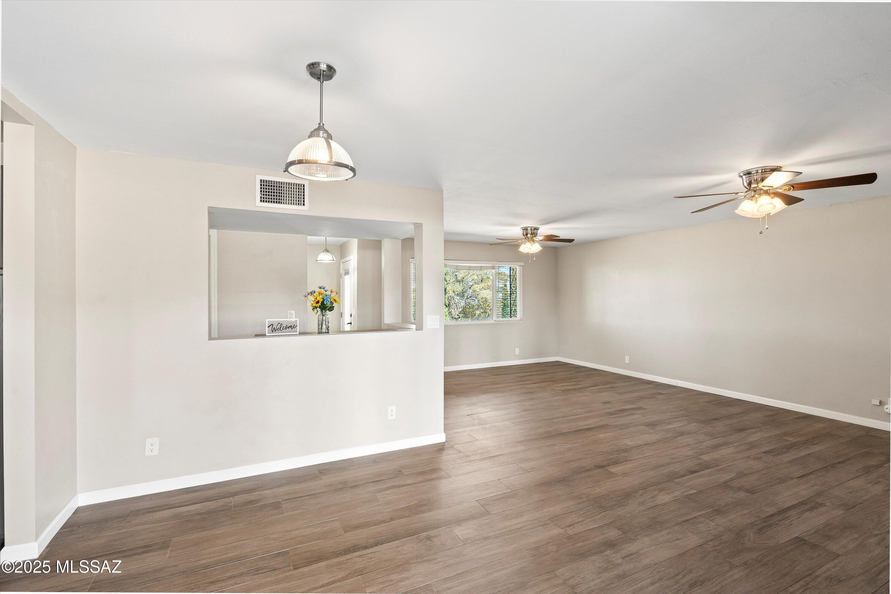 570 N Las Flores Drive