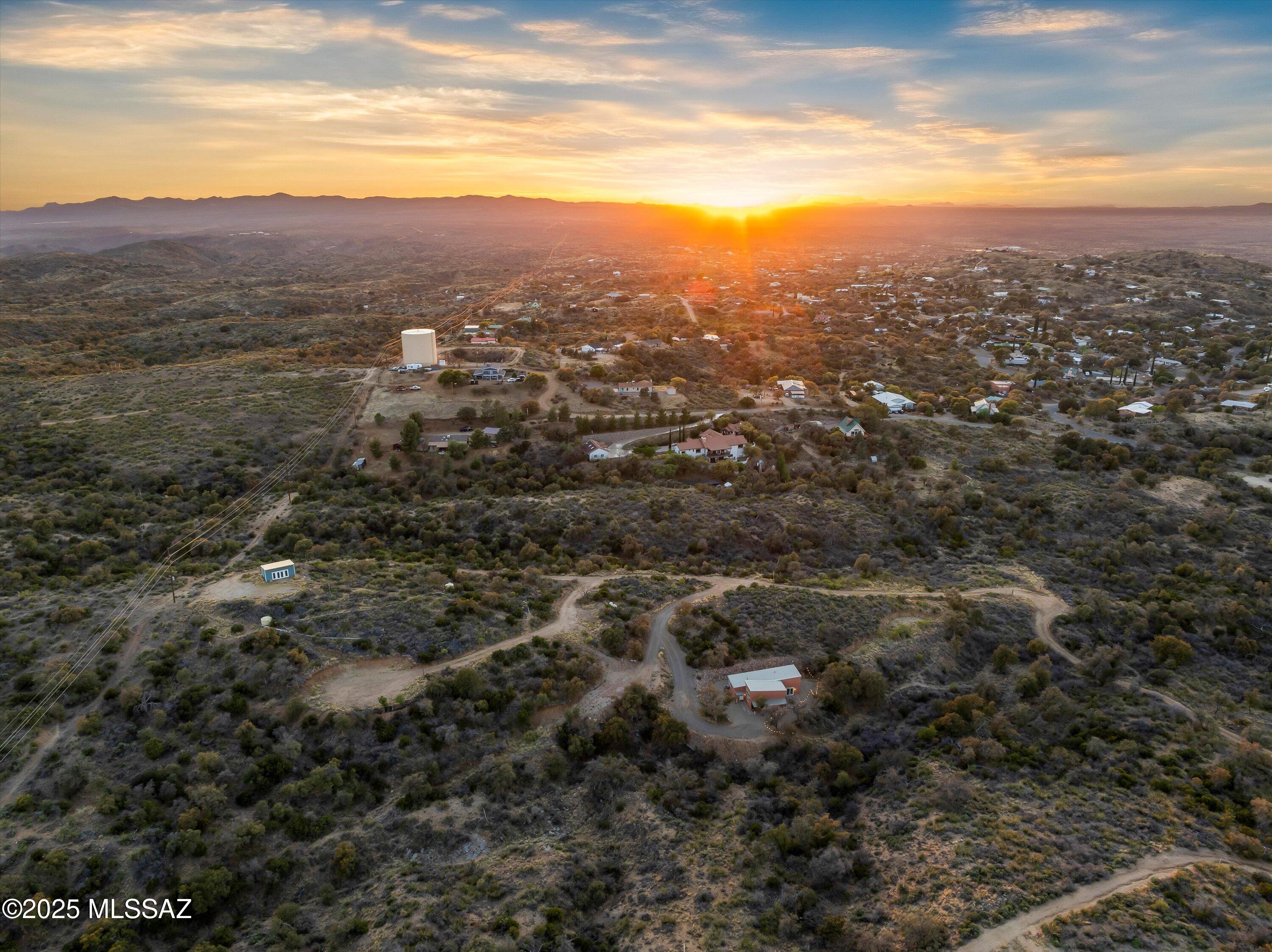 275 W Rochette Road NW