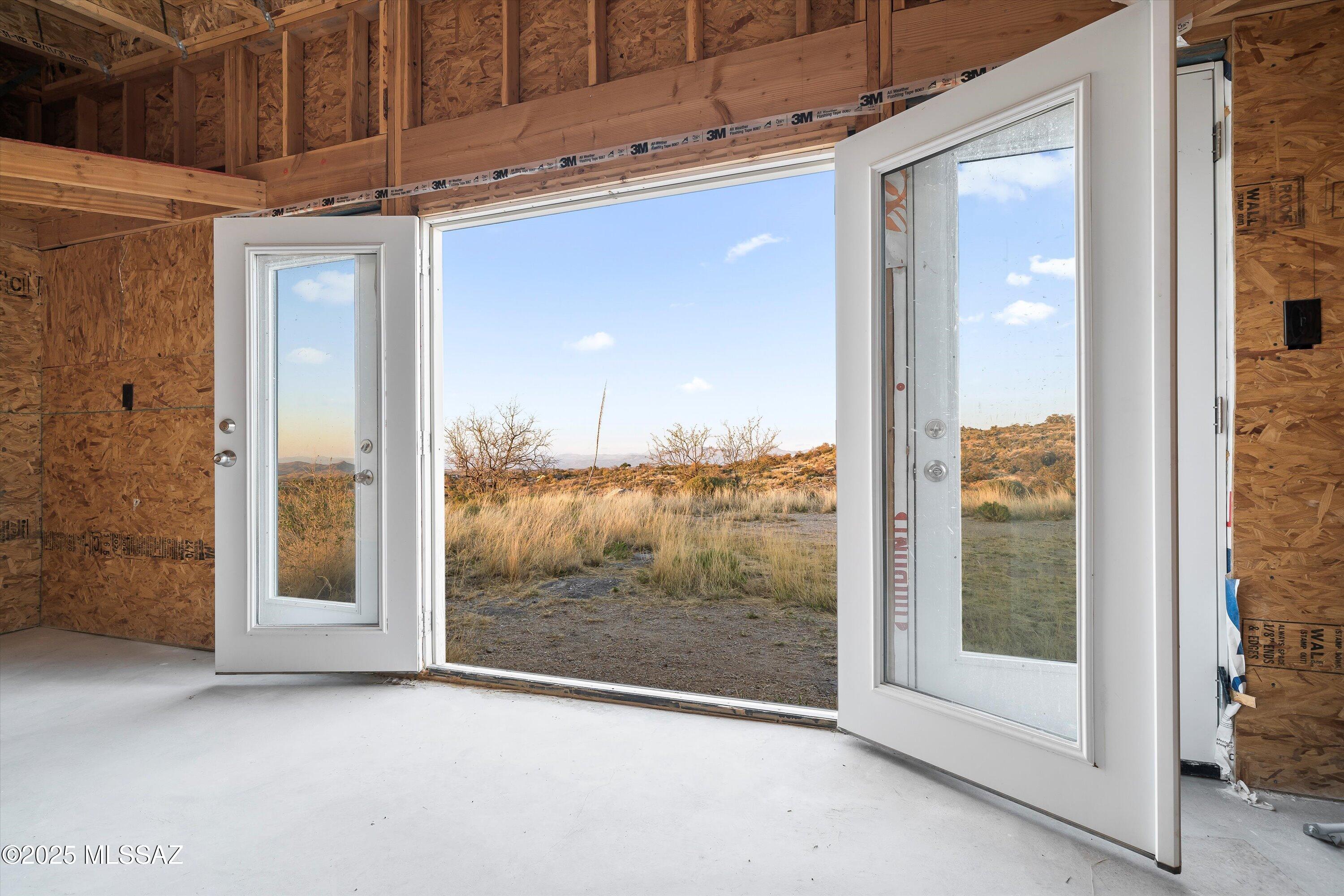 275 W Rochette Road NW