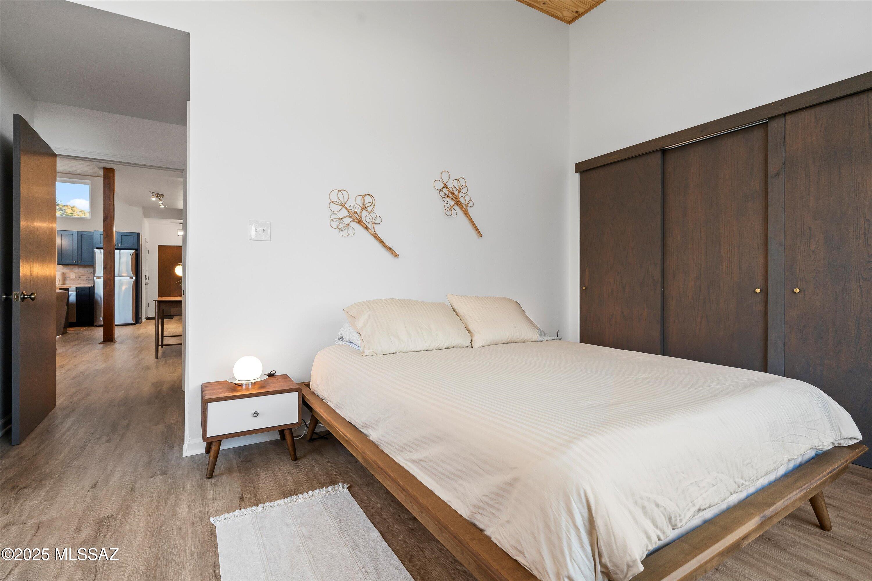 275 W Rochette Road NW