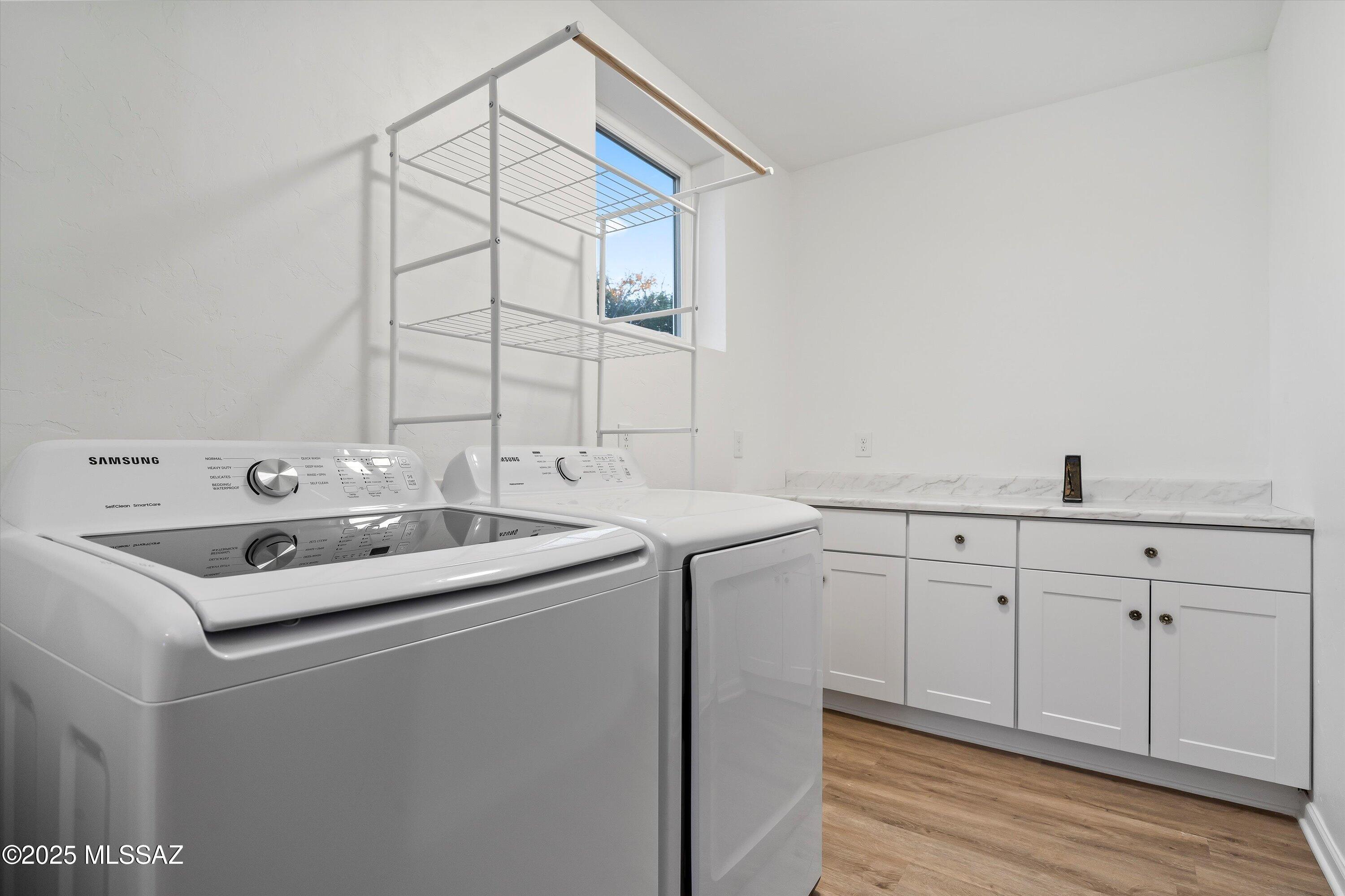 275 W Rochette Road NW