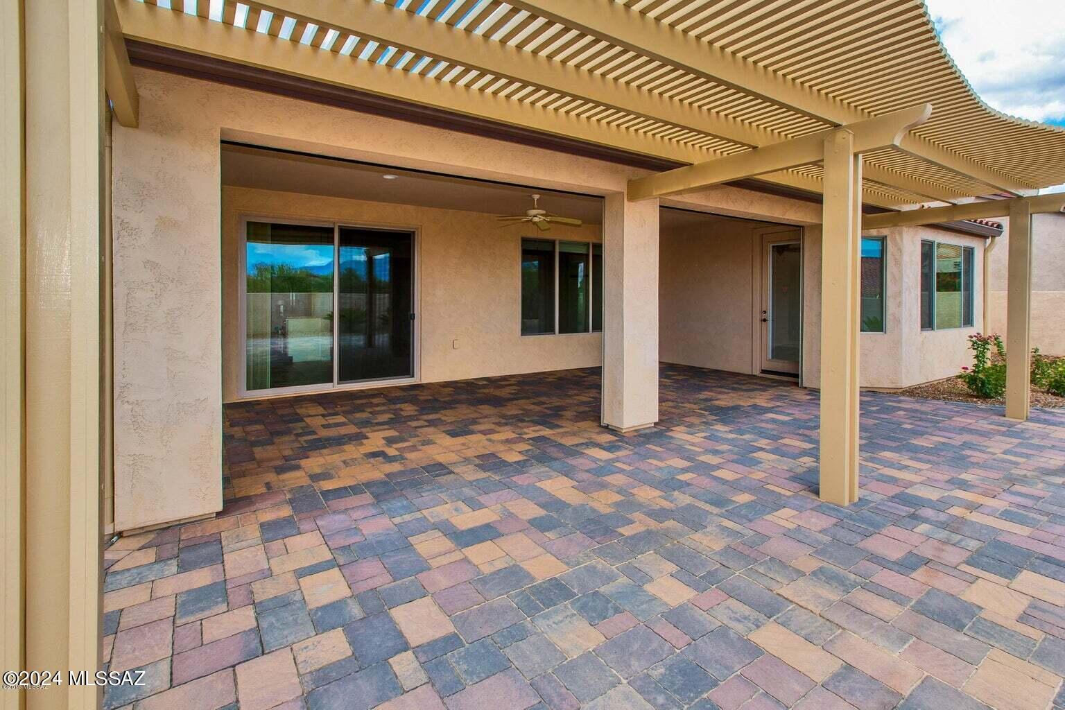 60245 E Arroyo Vista Drive
