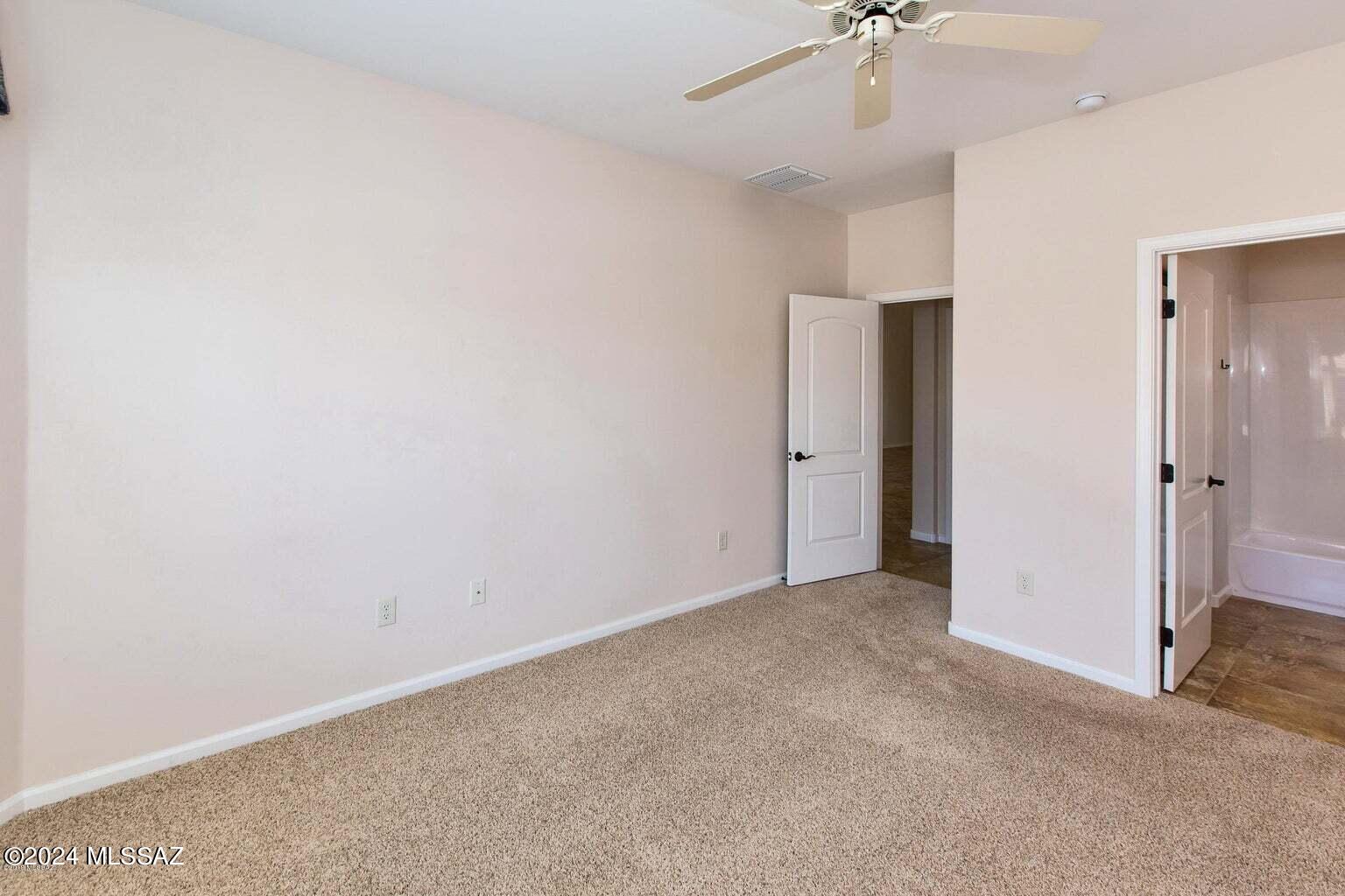 60245 E Arroyo Vista Drive
