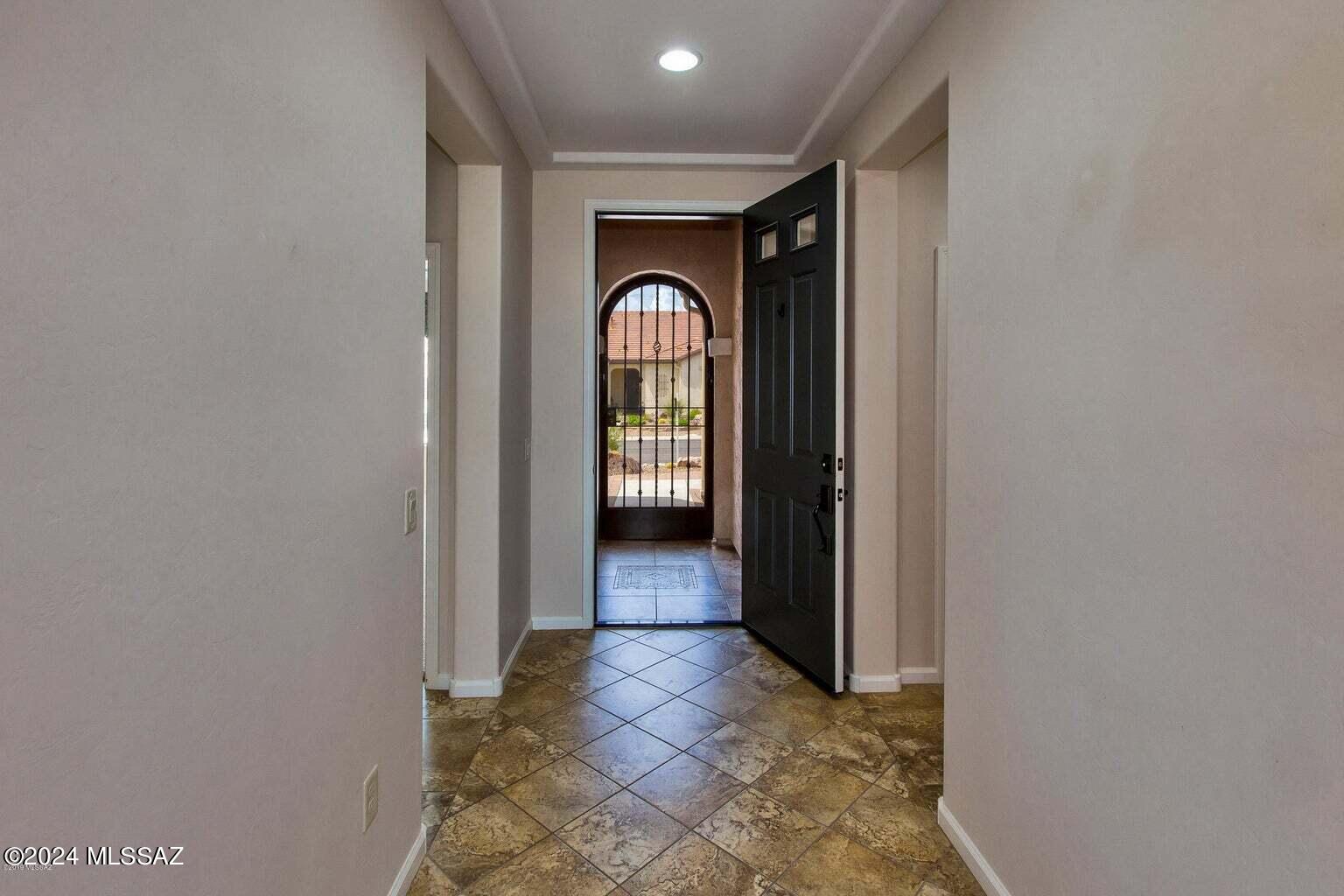 60245 E Arroyo Vista Drive