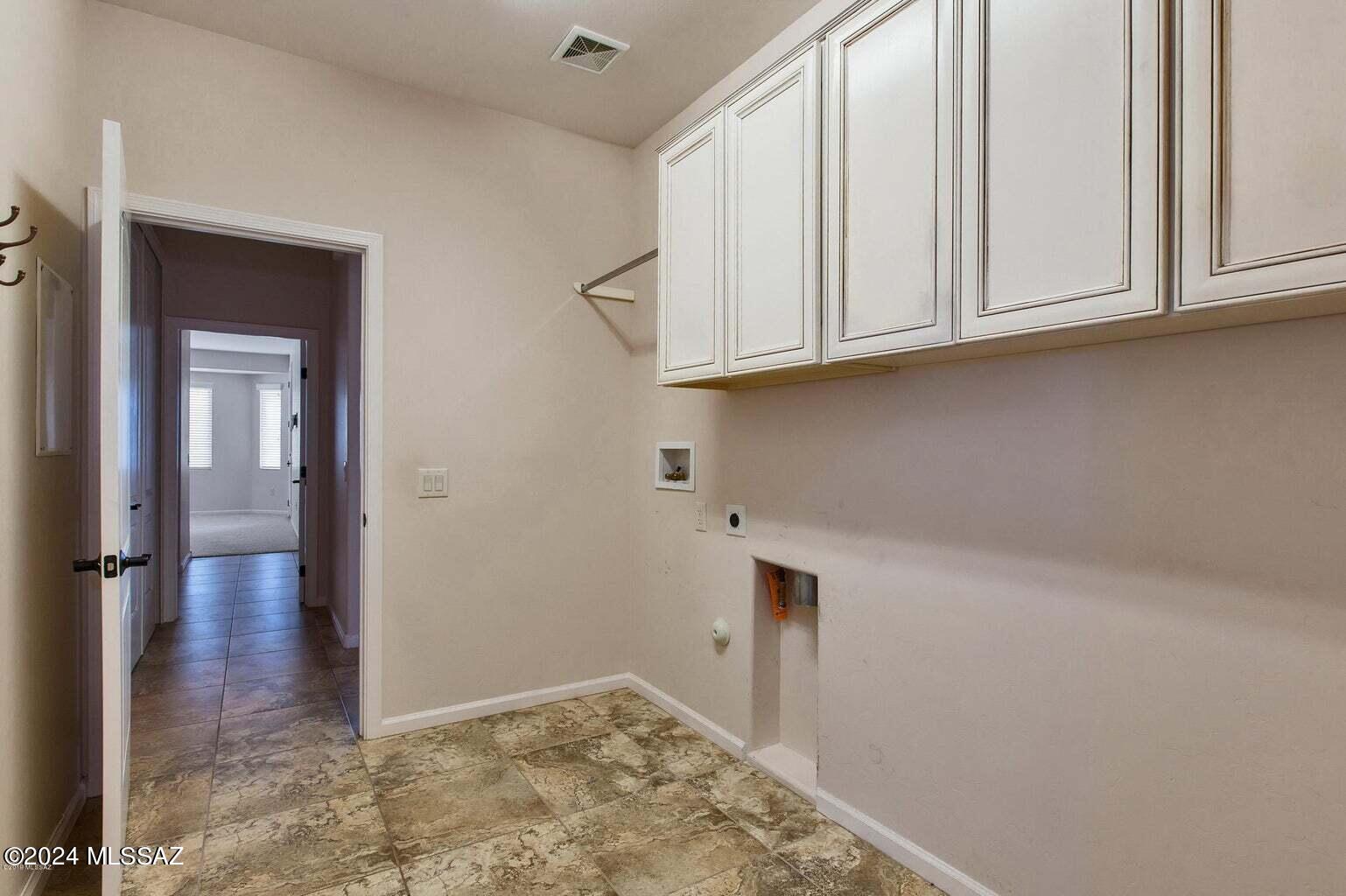 60245 E Arroyo Vista Drive