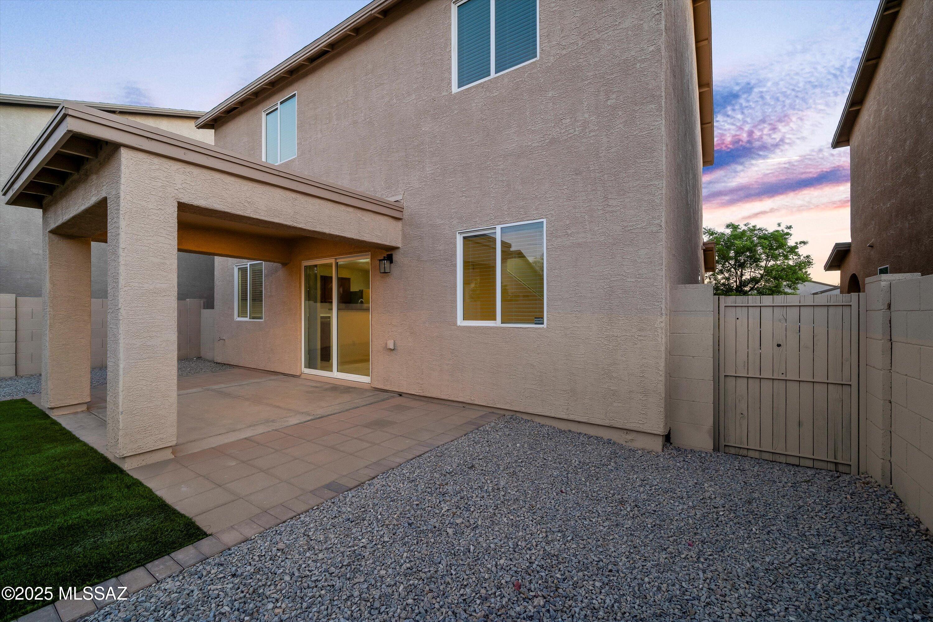 7021 S Red Maids Drive