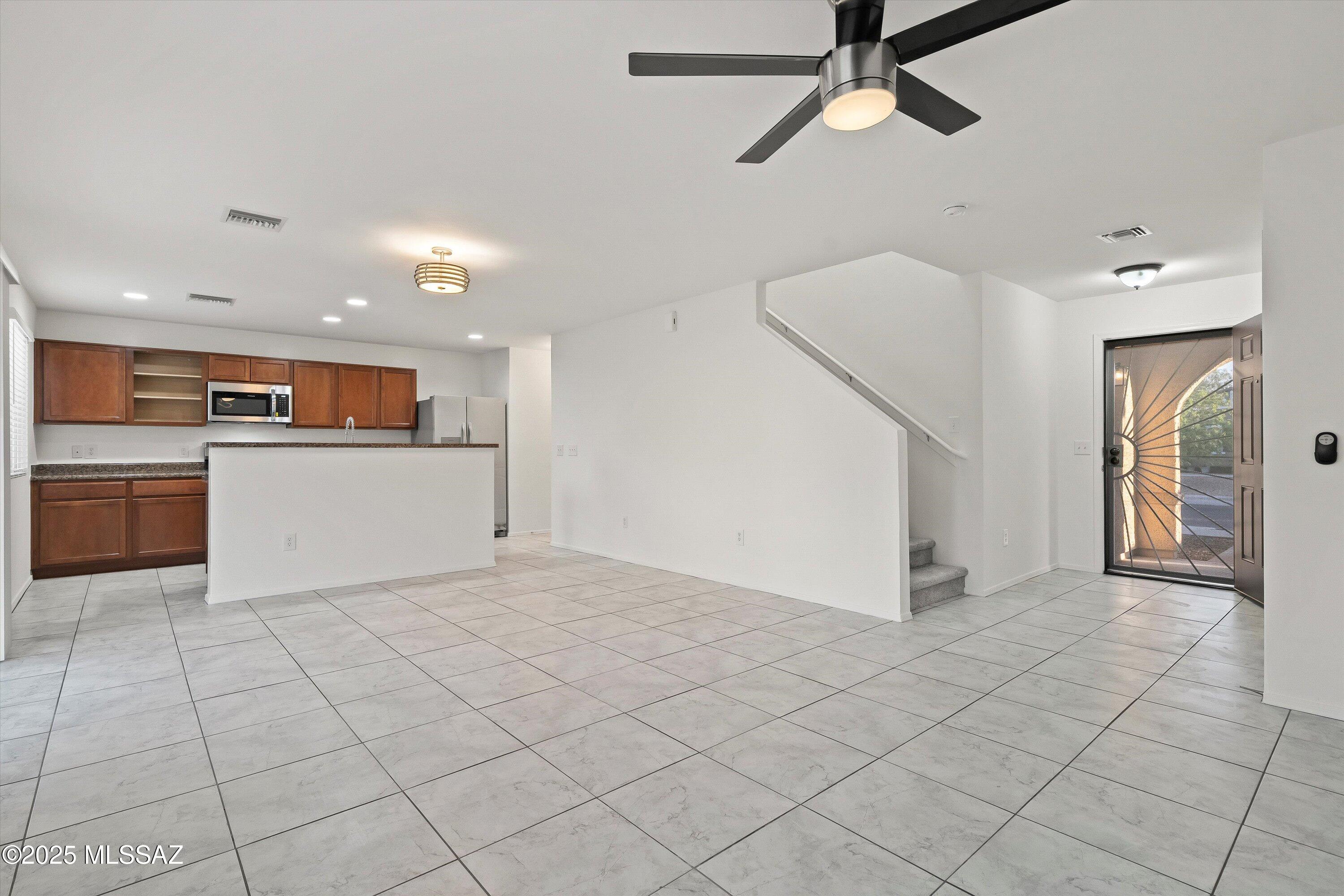 7021 S Red Maids Drive
