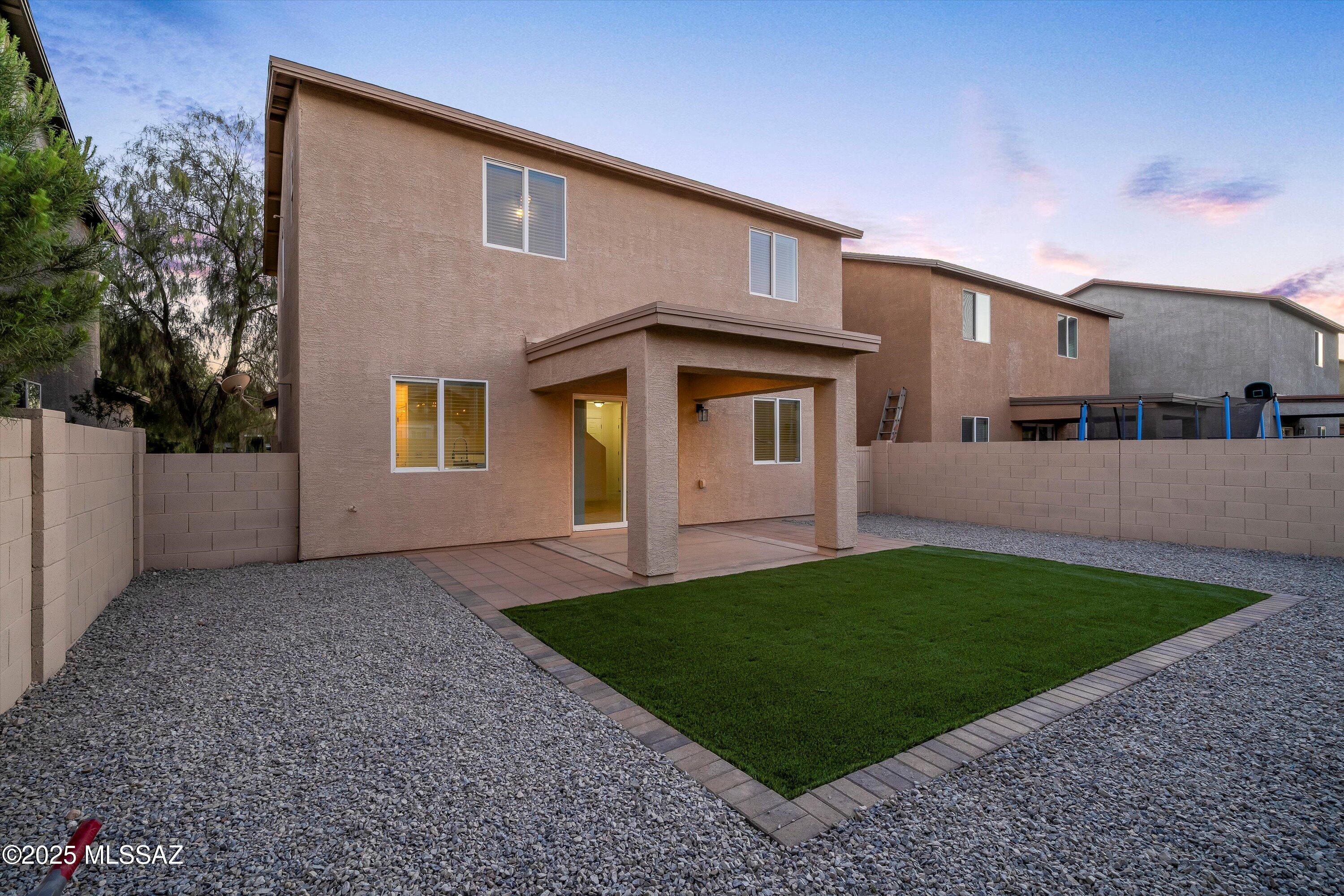 7021 S Red Maids Drive