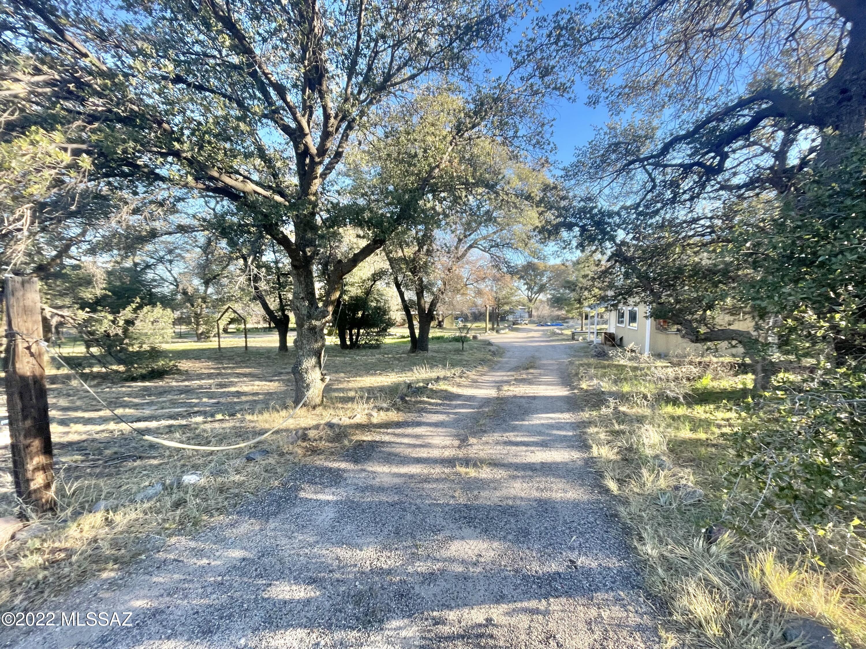 360 E Nuestro Street