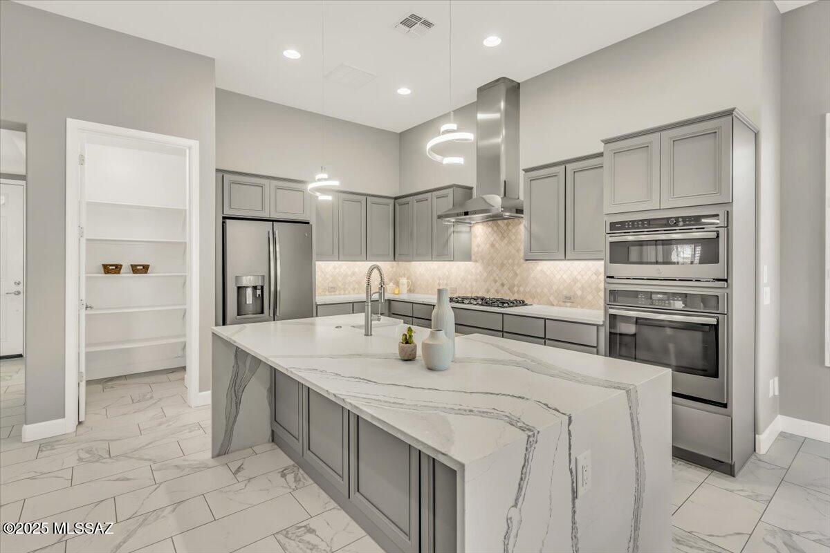 61820 E Happy Jack Trail