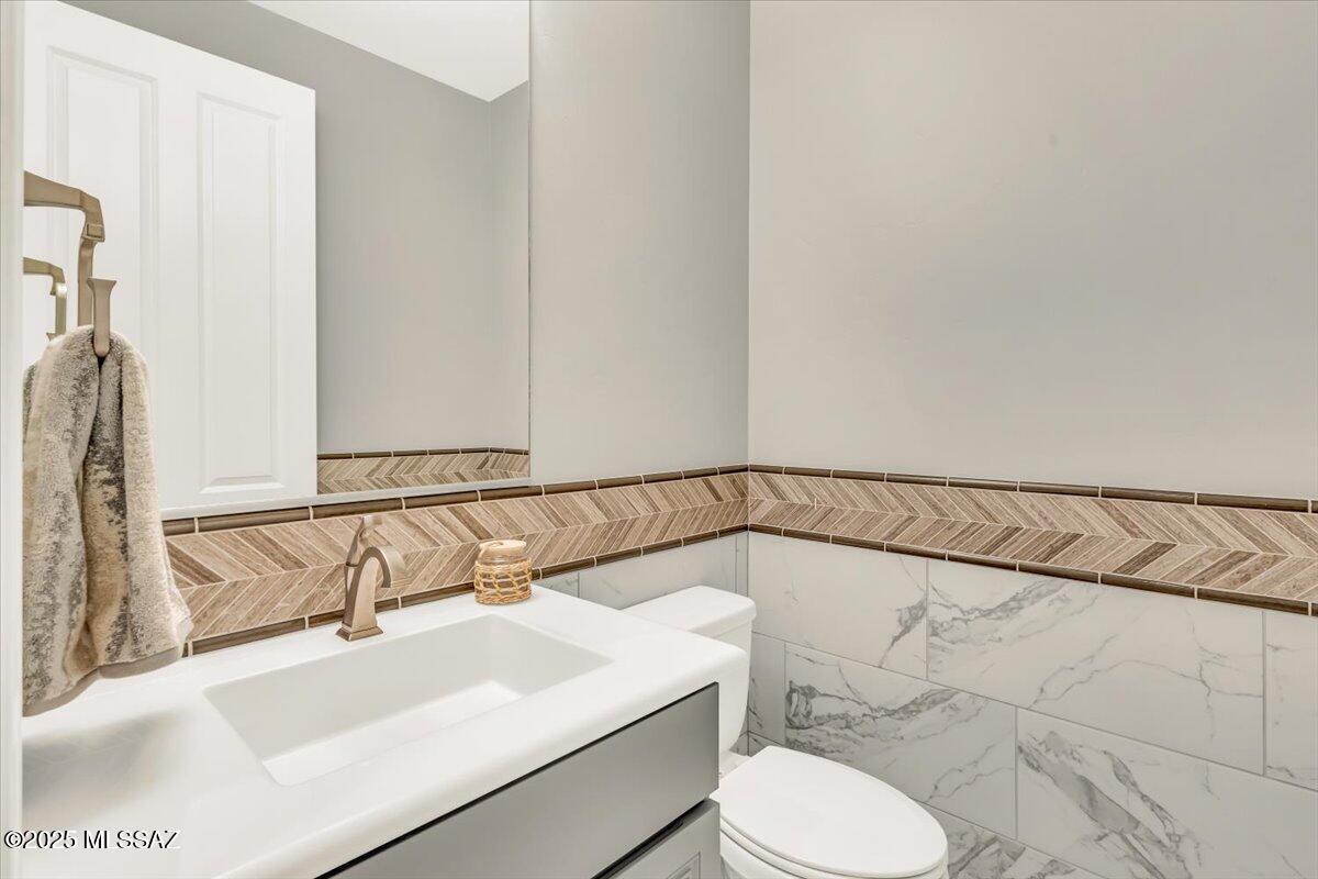 61820 E Happy Jack Trail