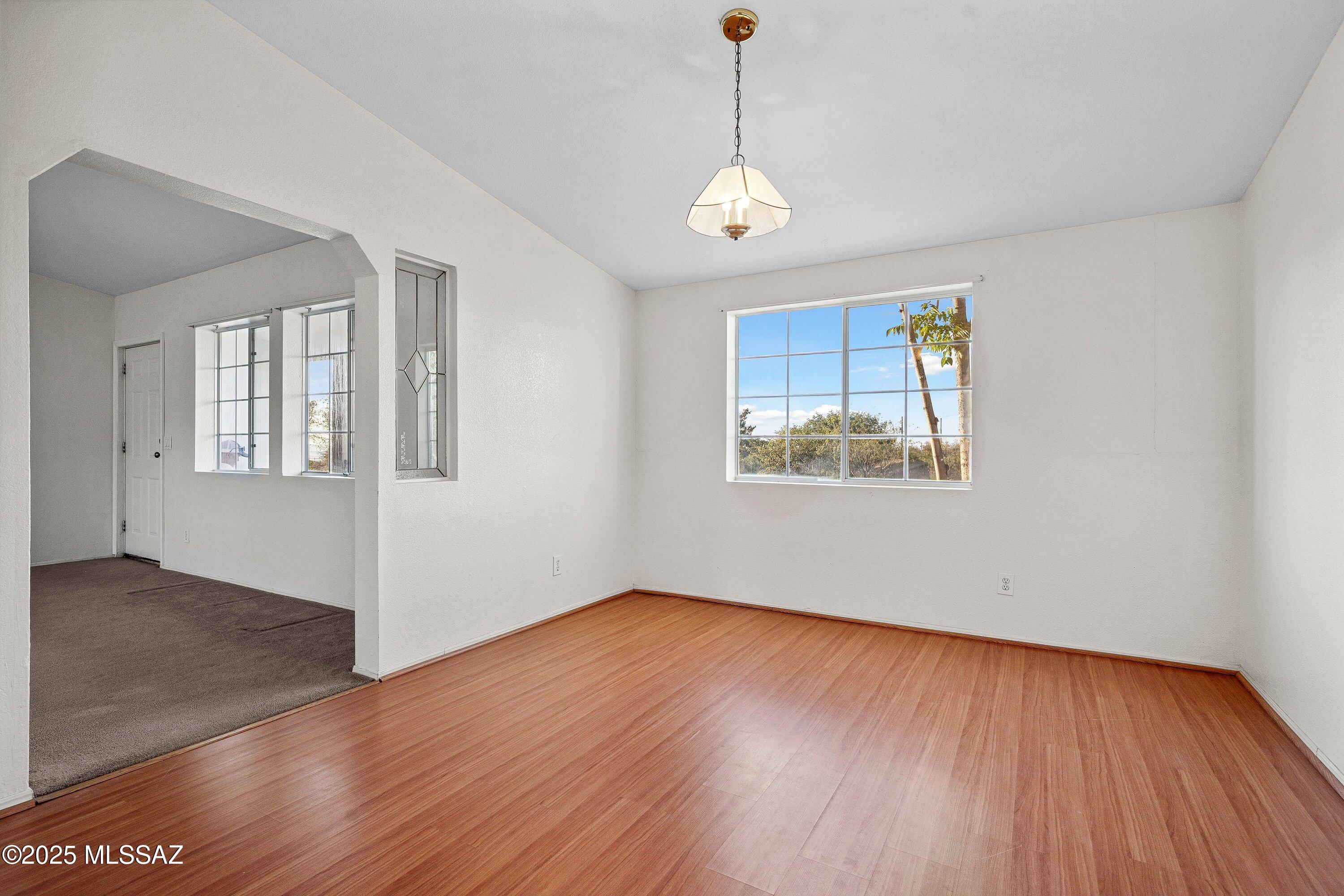 1074 N White Oak Place