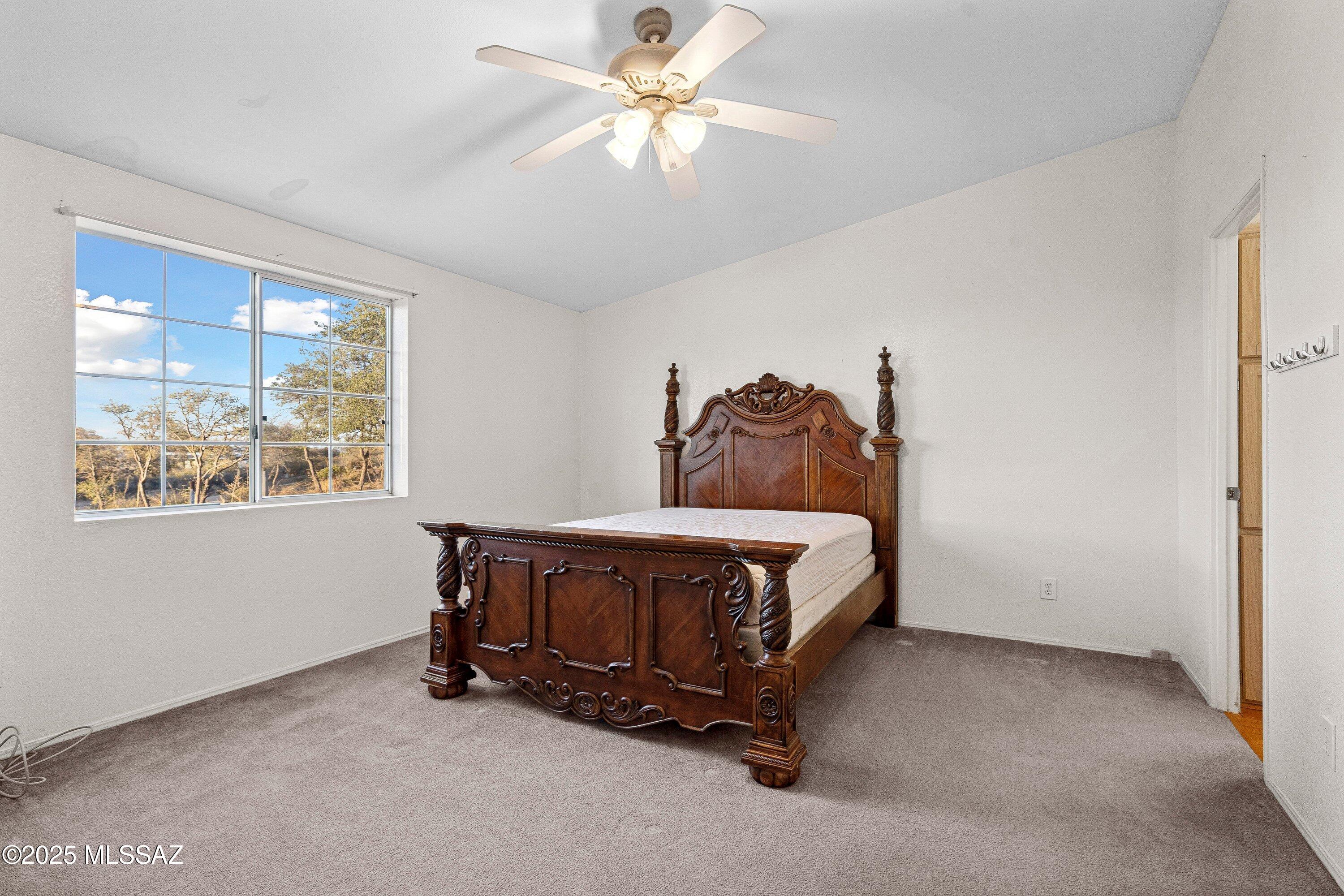 1074 N White Oak Place