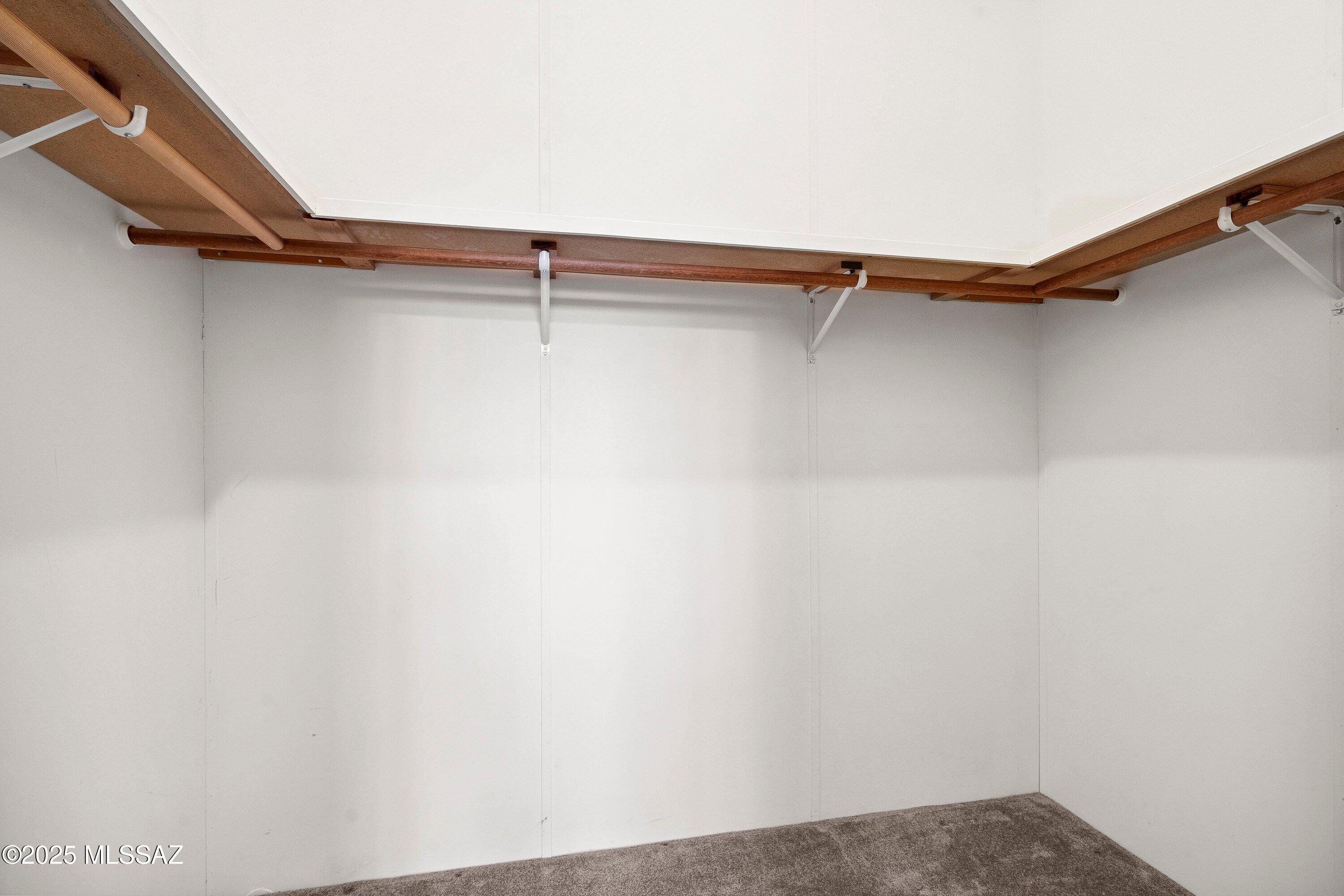 1074 N White Oak Place