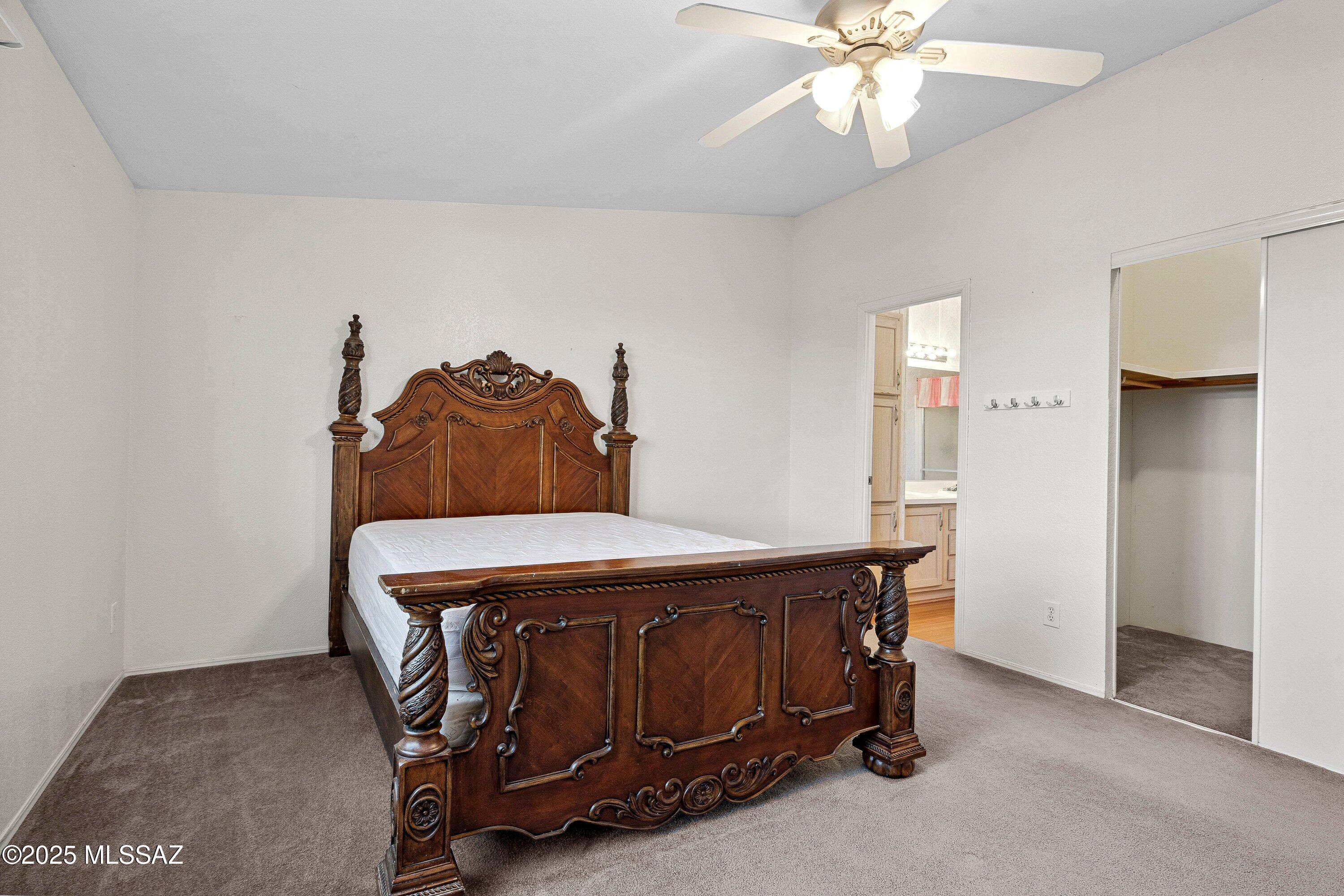 1074 N White Oak Place